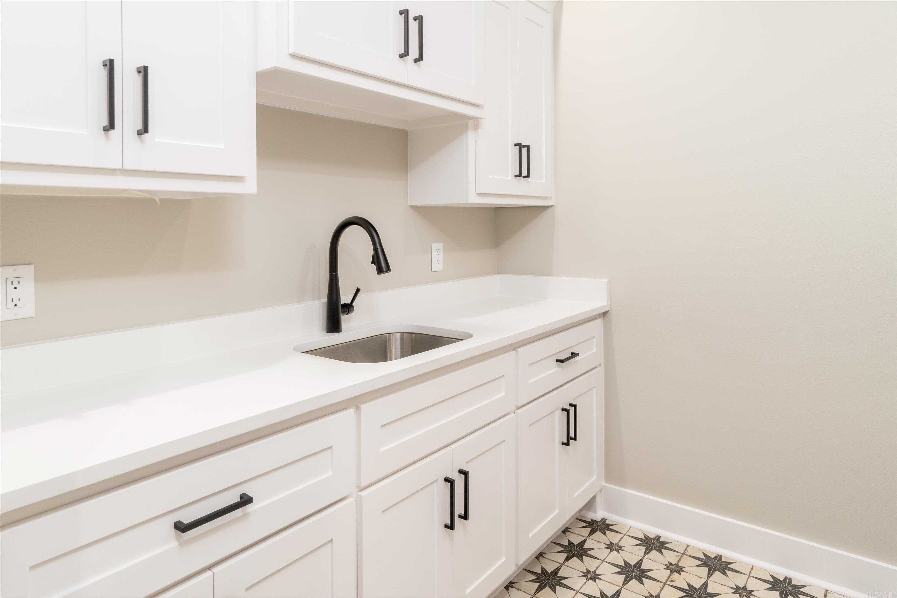 5 Brilliante Circle Hot Springs Village, AR 71909