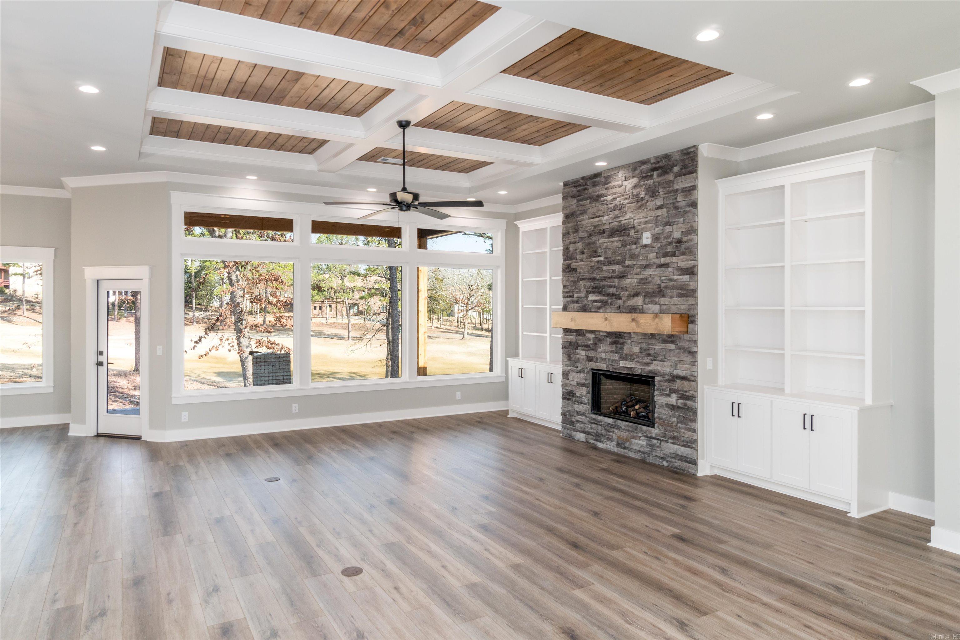 5 Brilliante Circle Hot Springs Village, AR 71909