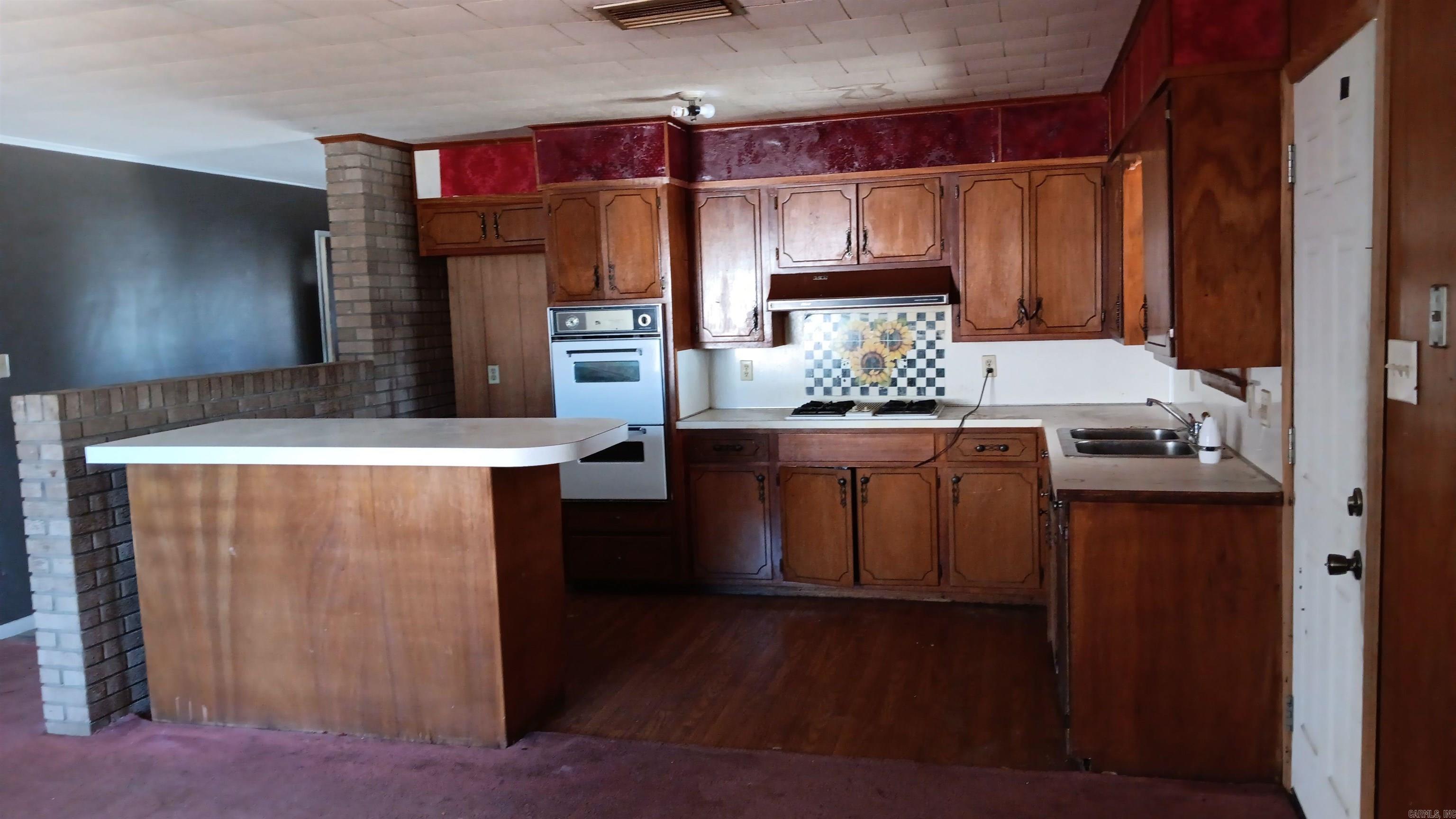 3320 S Main  Pine Bluff, AR