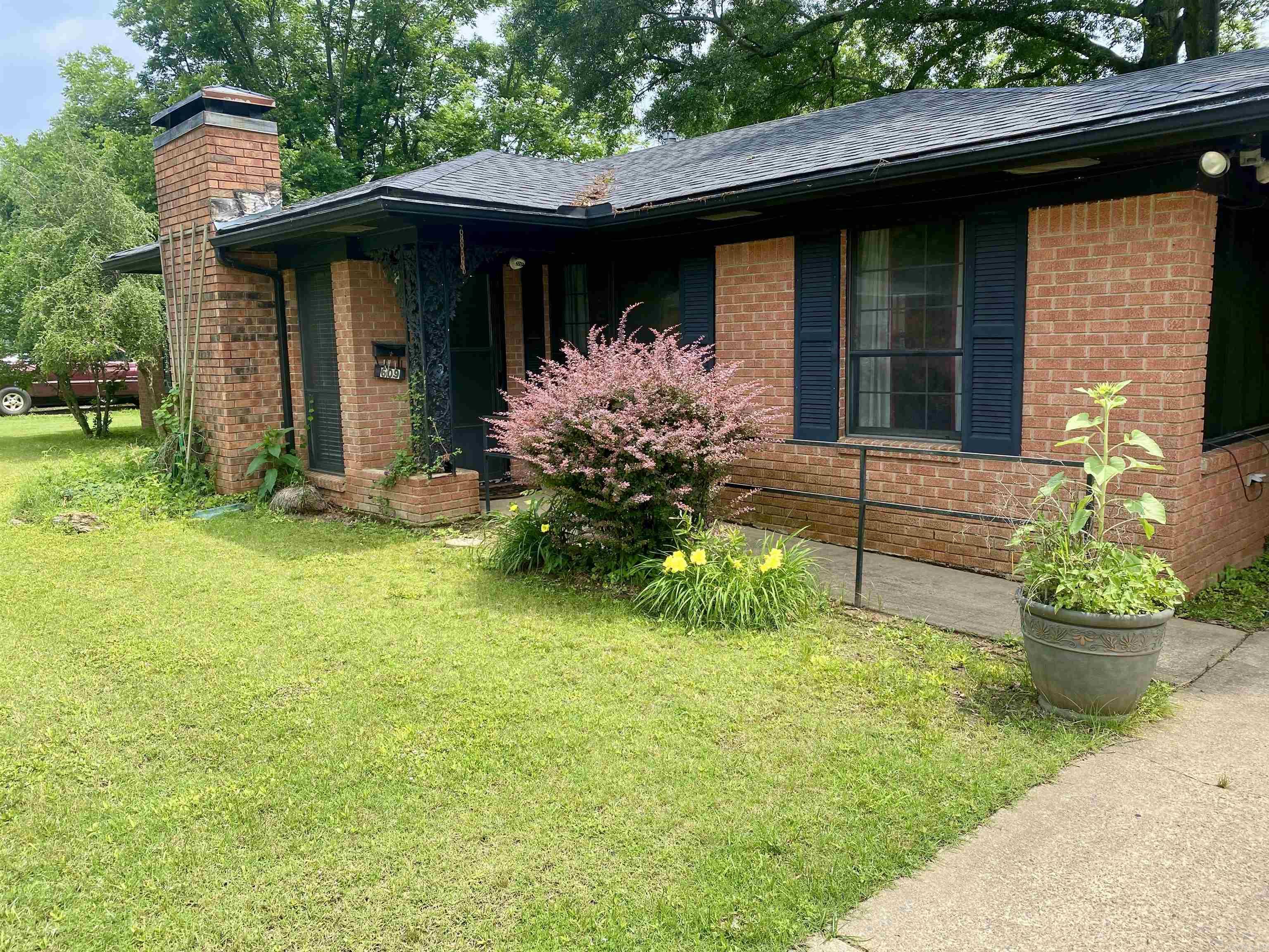 609  Braden  Jacksonville, AR