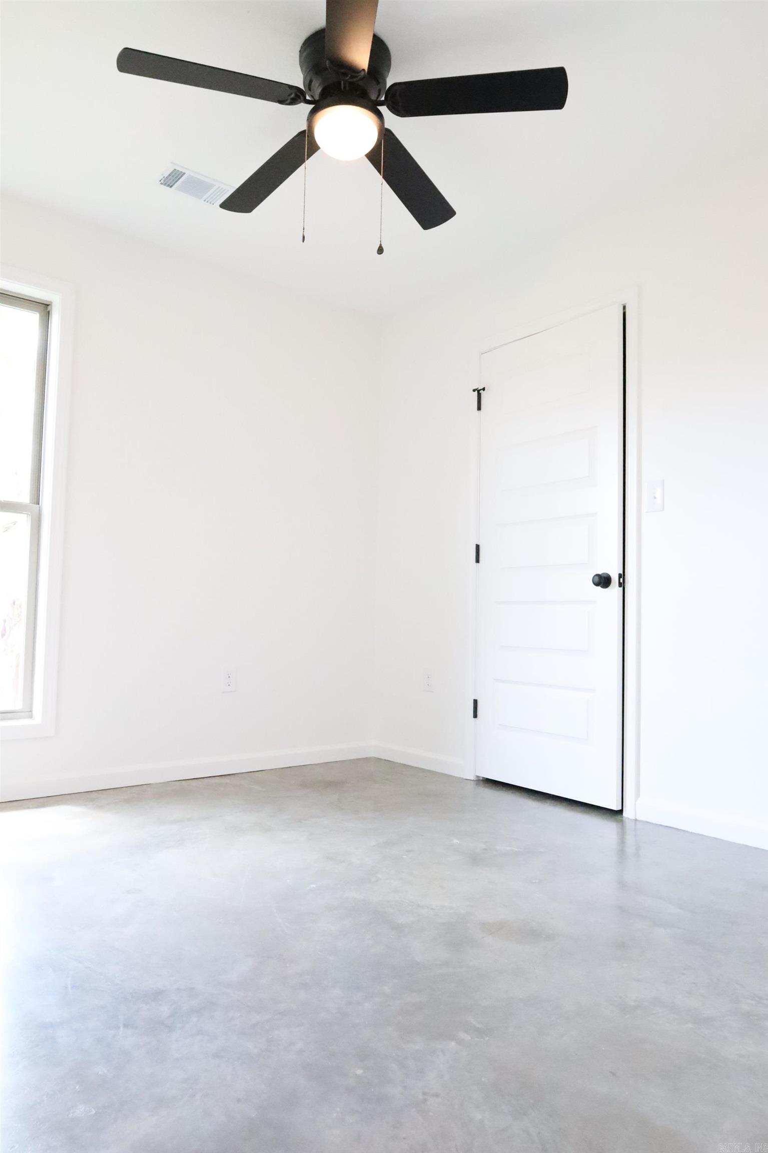 307 E Emerson Street Paragould, AR 72450