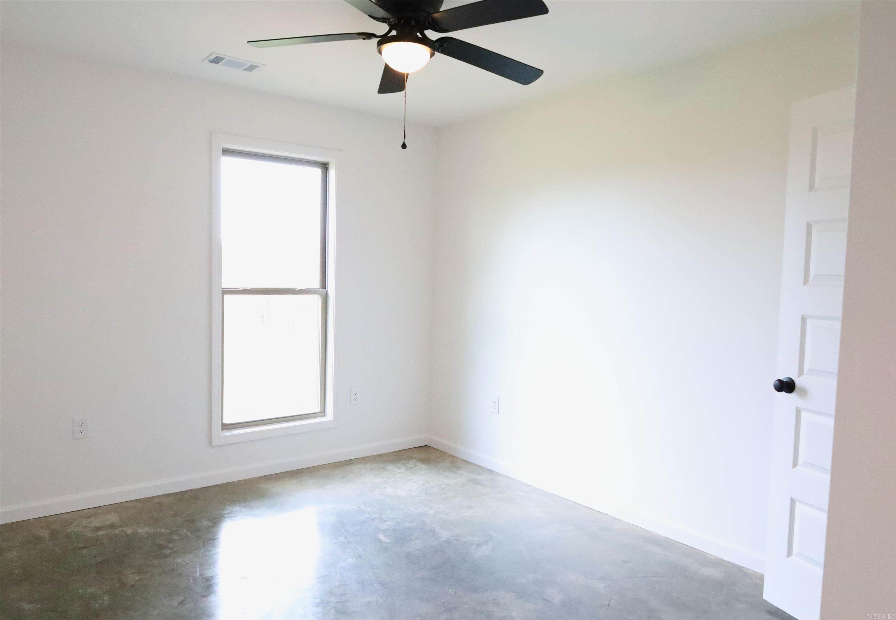 307 E Emerson Street Paragould, AR 72450