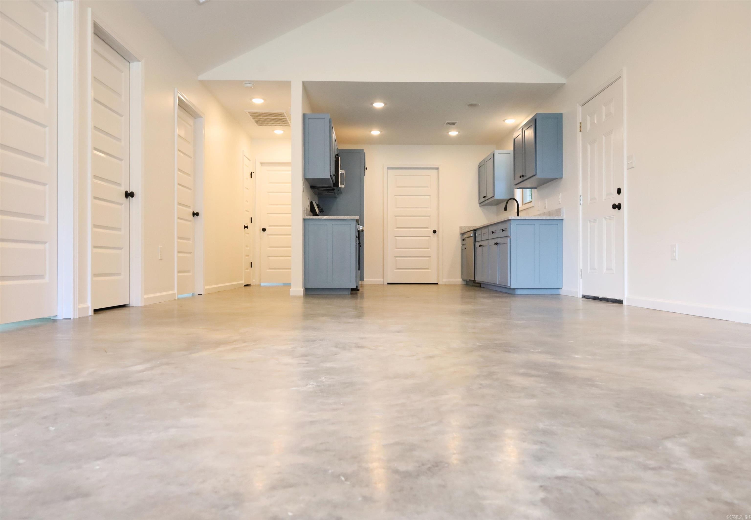 307 E Emerson Street Paragould, AR 72450