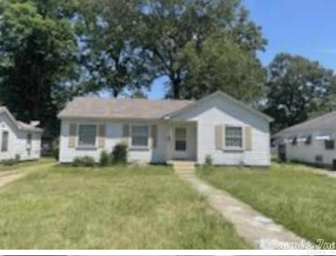 1205 W 30th  Pine Bluff, AR
