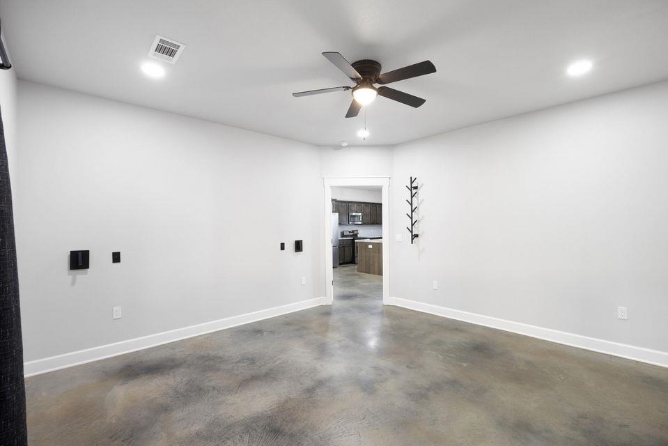 70 Lake Ridge Dr Russellville, AR 72802