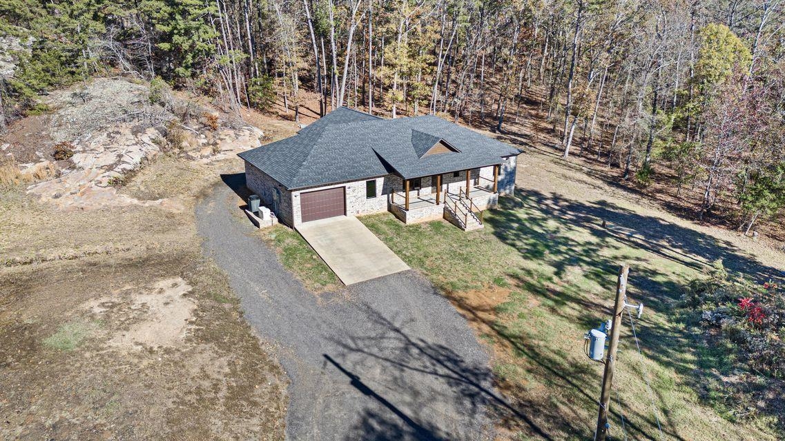 70 Lake Ridge Dr Russellville, AR 72802