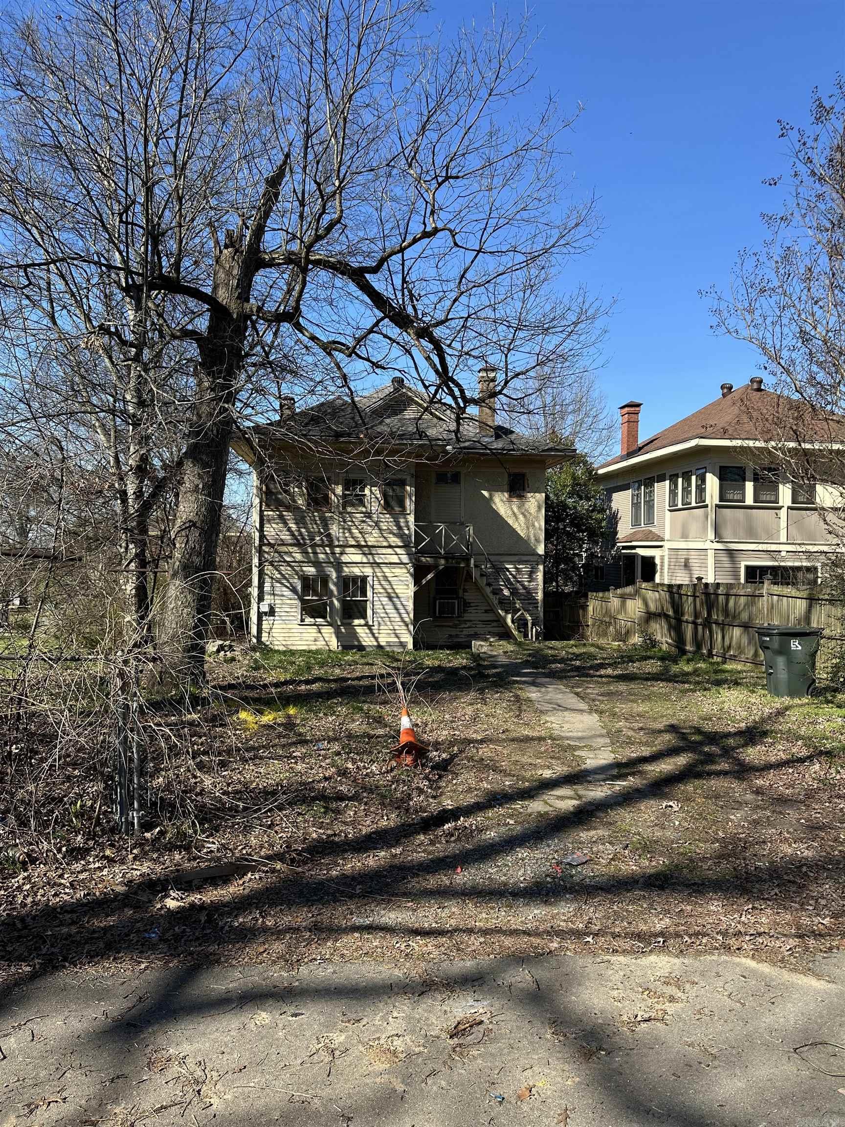 2317 S Summit  Little Rock, AR