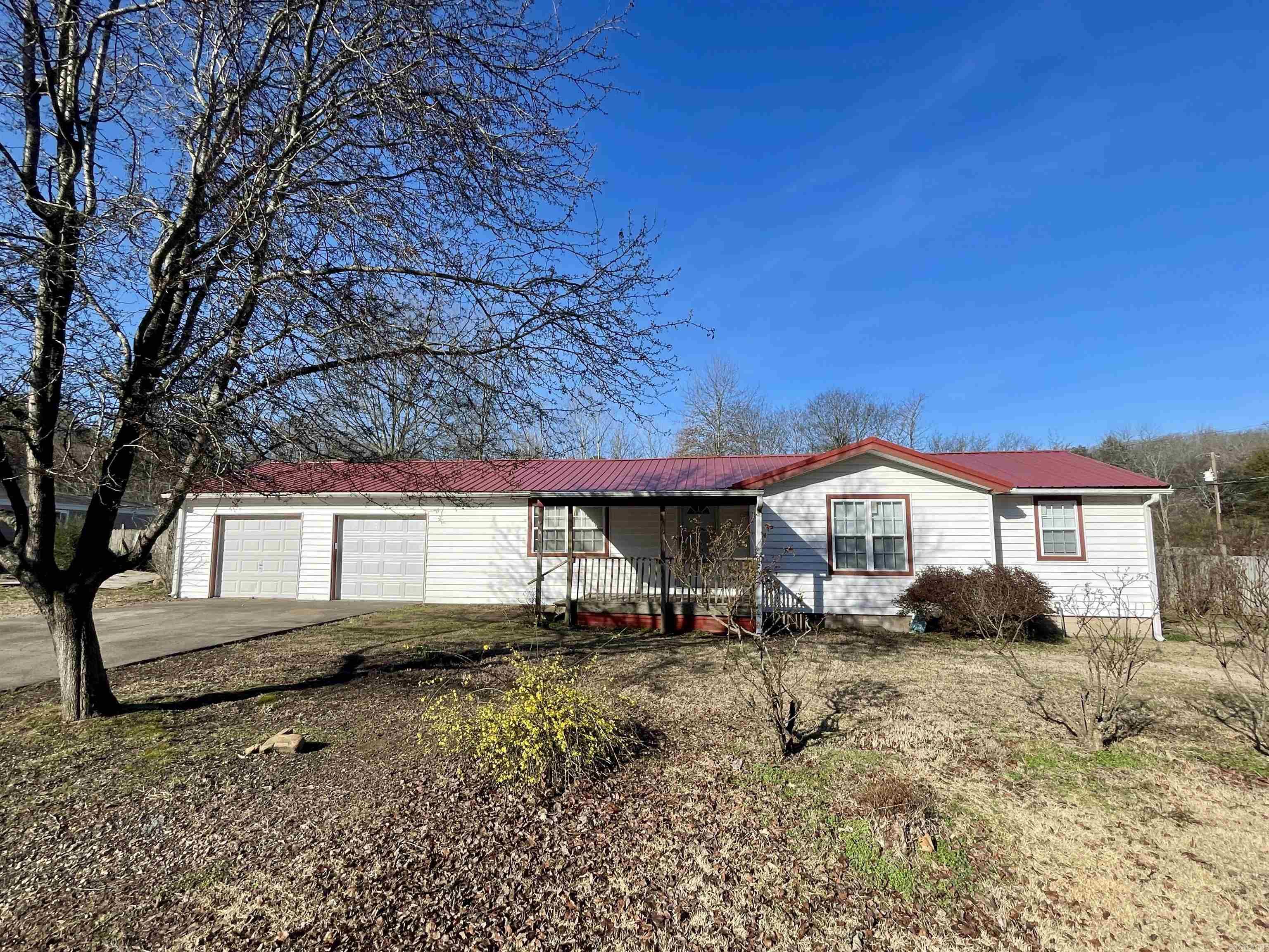 611 S Johnson  Perry, AR