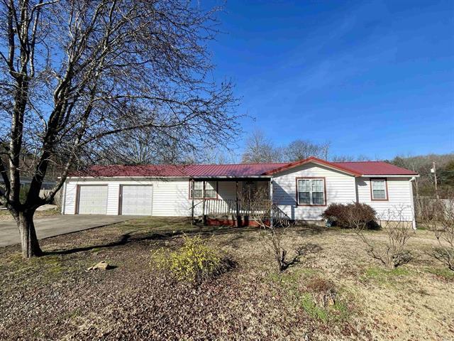 611 S Johnson  Perry, AR
