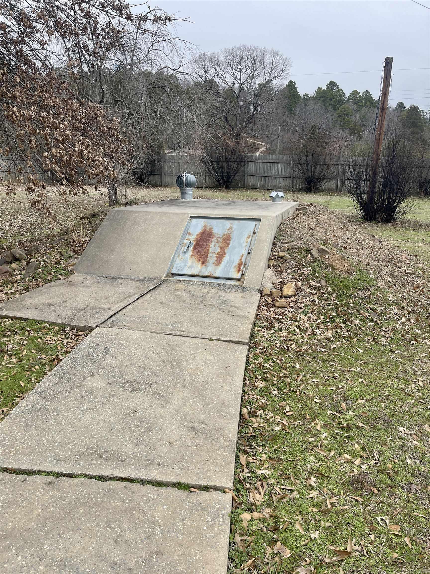 611 S Johnson  Perry, AR