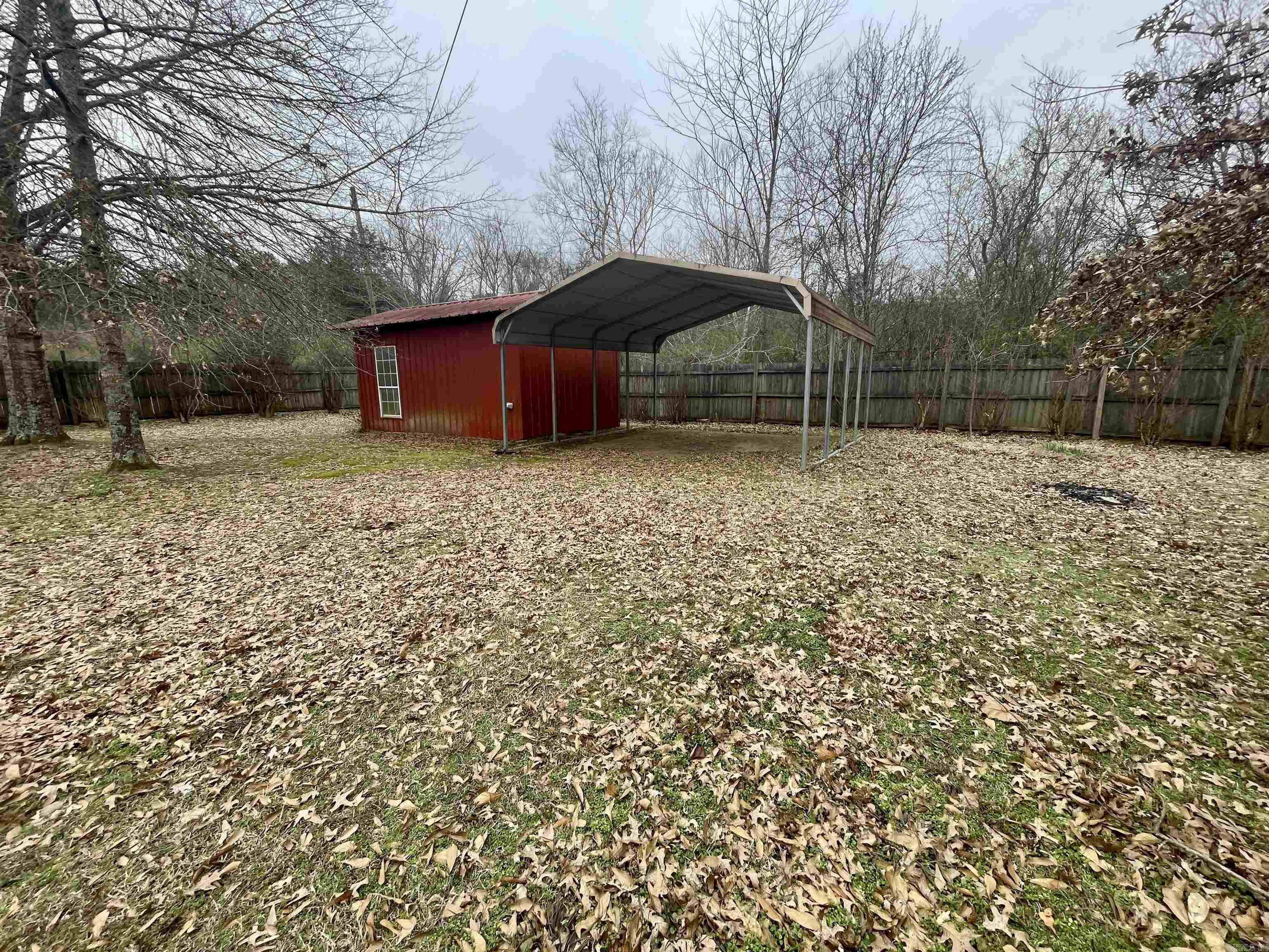611 S Johnson  Perry, AR