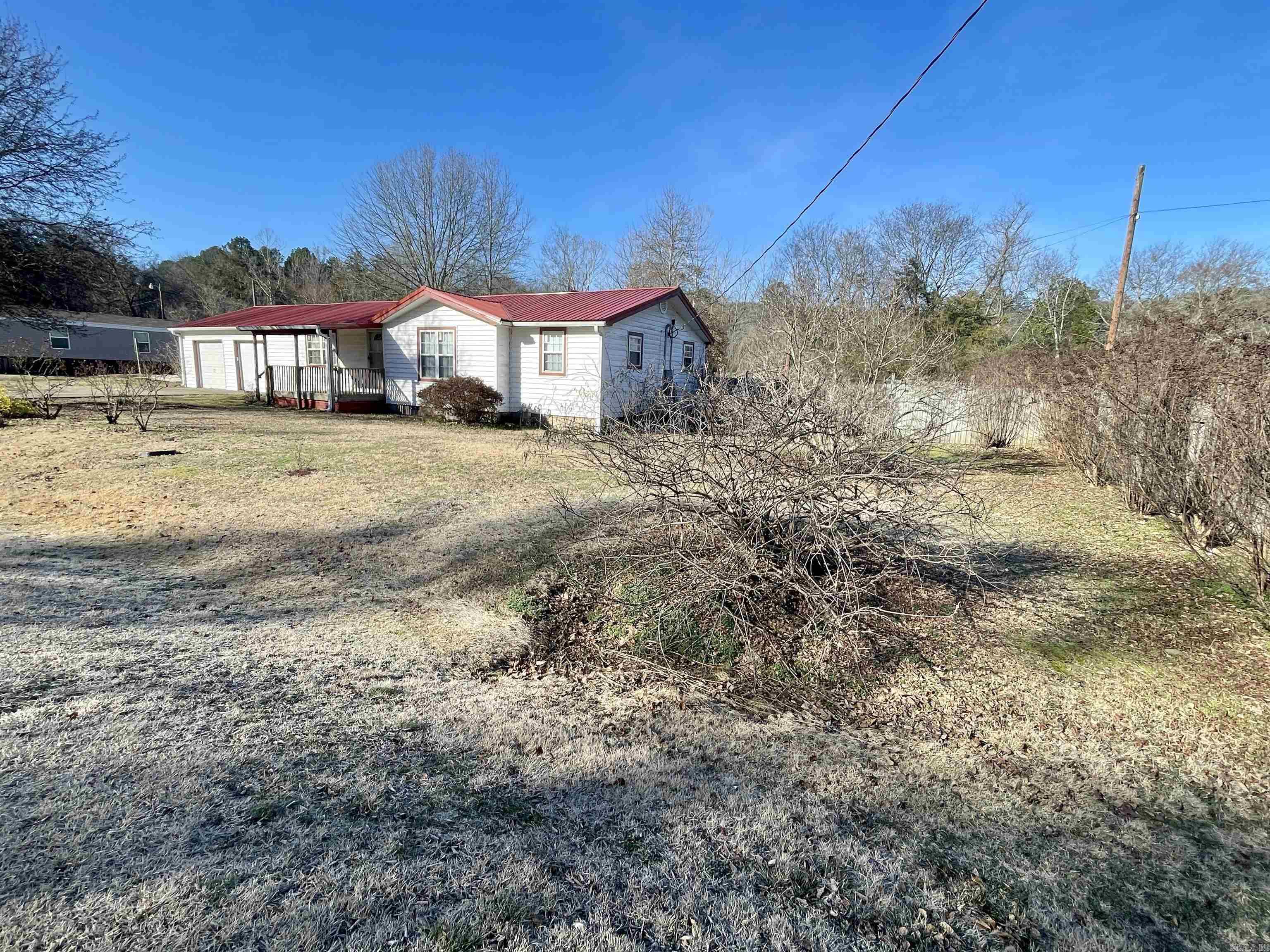 611 S Johnson  Perry, AR