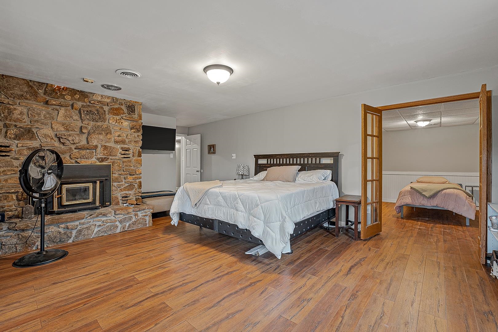 17  Yosemite  Cherokee Village, AR
