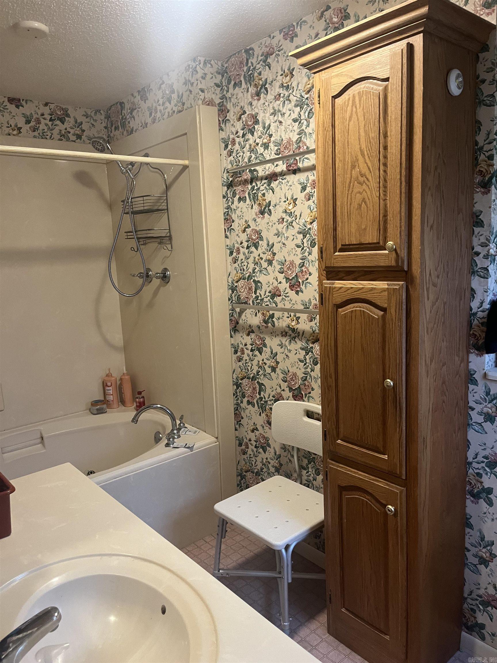 2264 S Highway 267  Searcy, AR