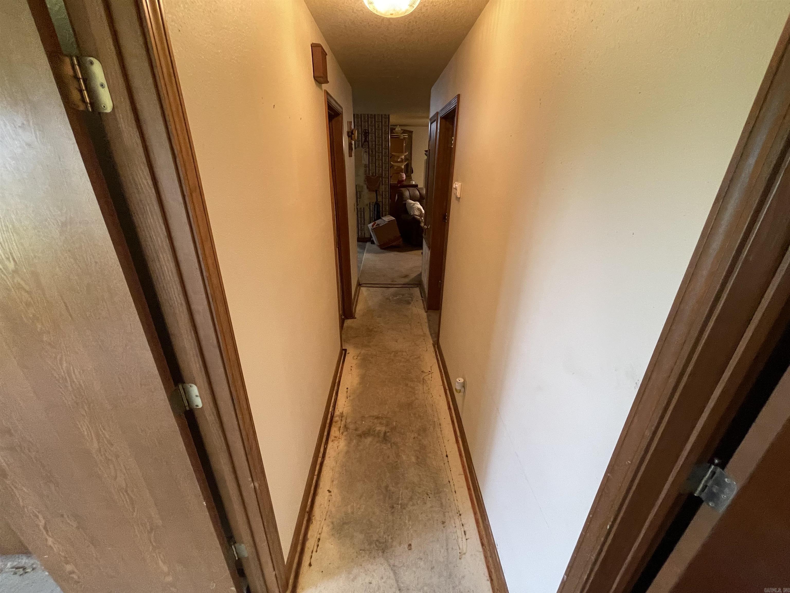 23721 E Highway 10  Ola, AR