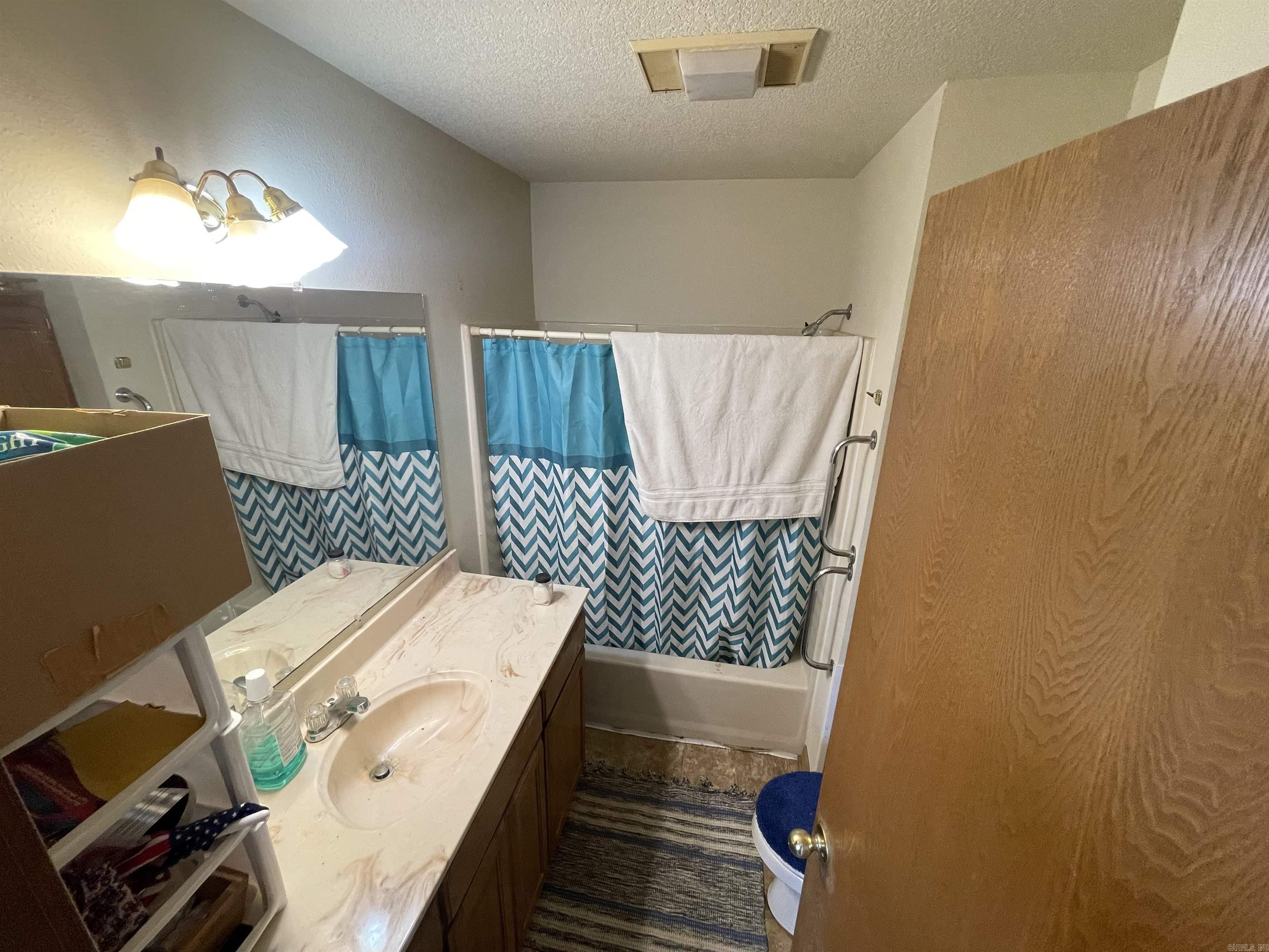 23721 E Highway 10  Ola, AR