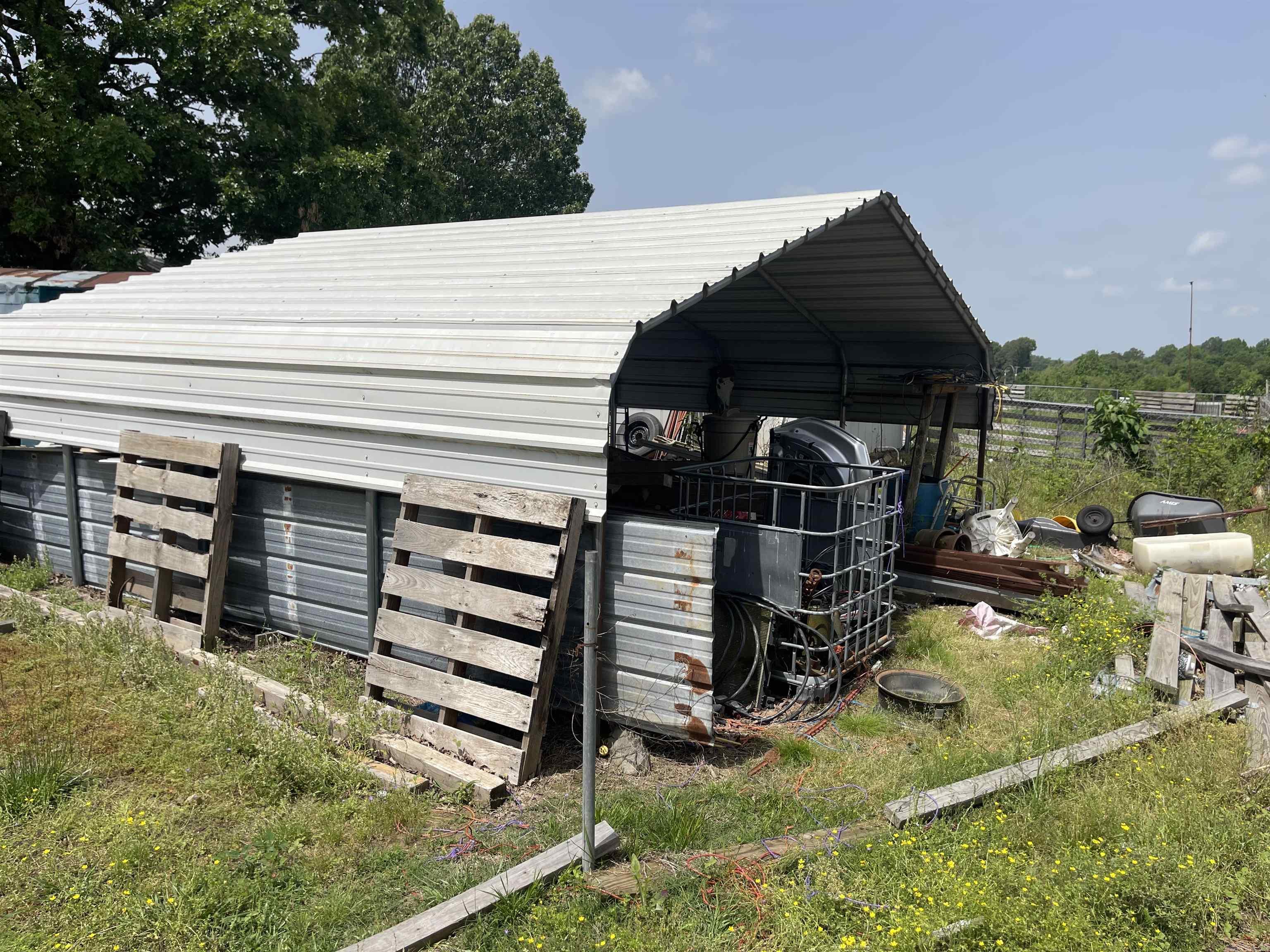 23721 E Highway 10  Ola, AR