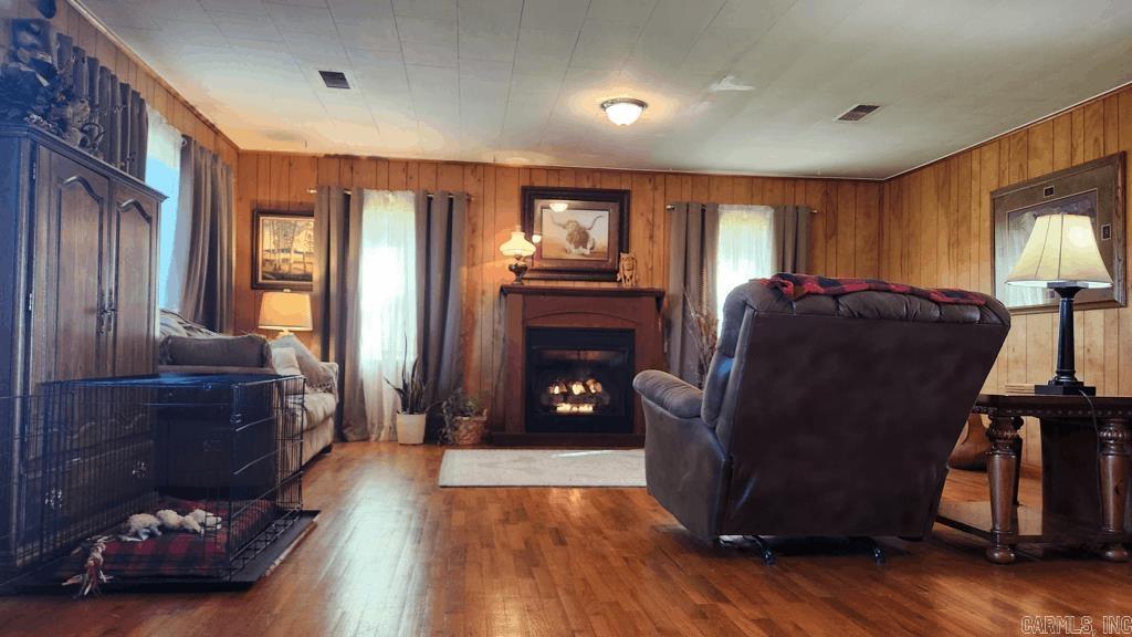 1007  Murphy Road  Norman, AR