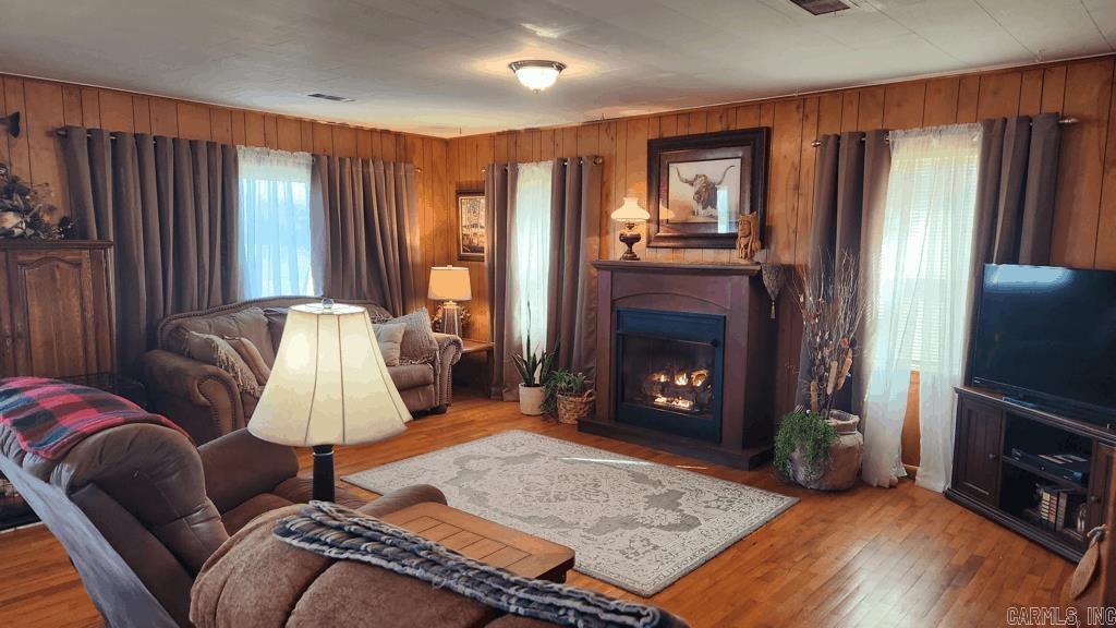 1007  Murphy Road  Norman, AR