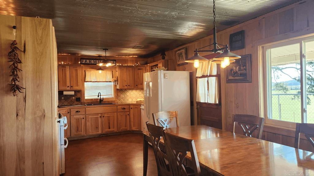 1007  Murphy Road  Norman, AR