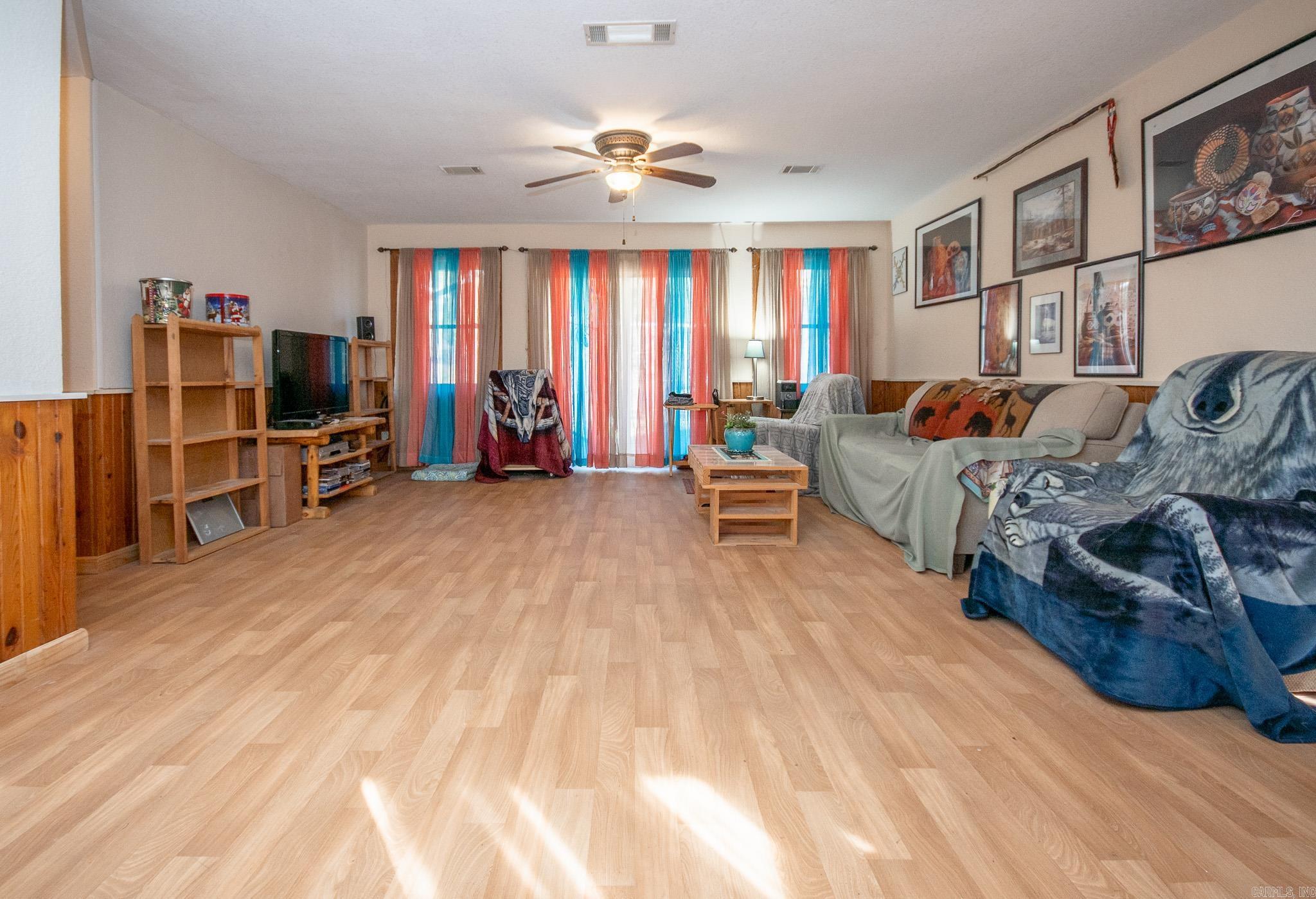 162  Pioneer Ln  Mena, AR