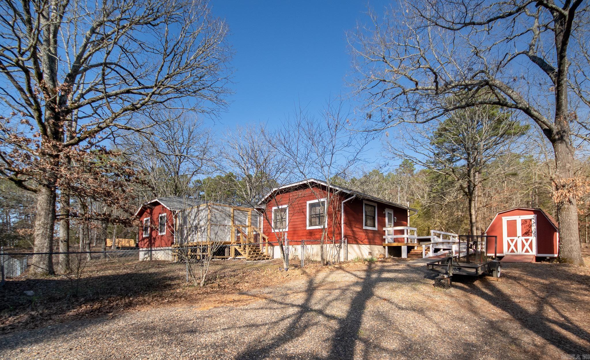 162  Pioneer Ln  Mena, AR