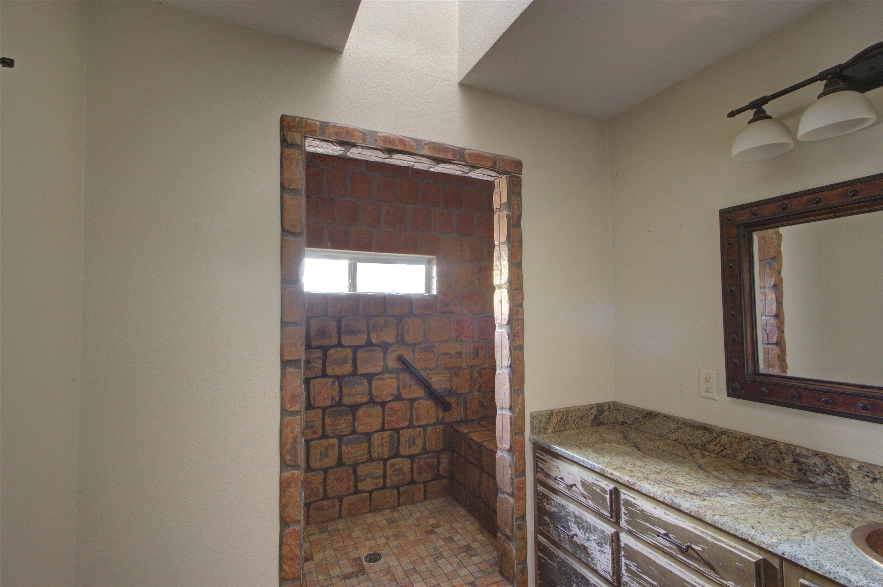 4580 County Road 34 Doddridge, AR 71834