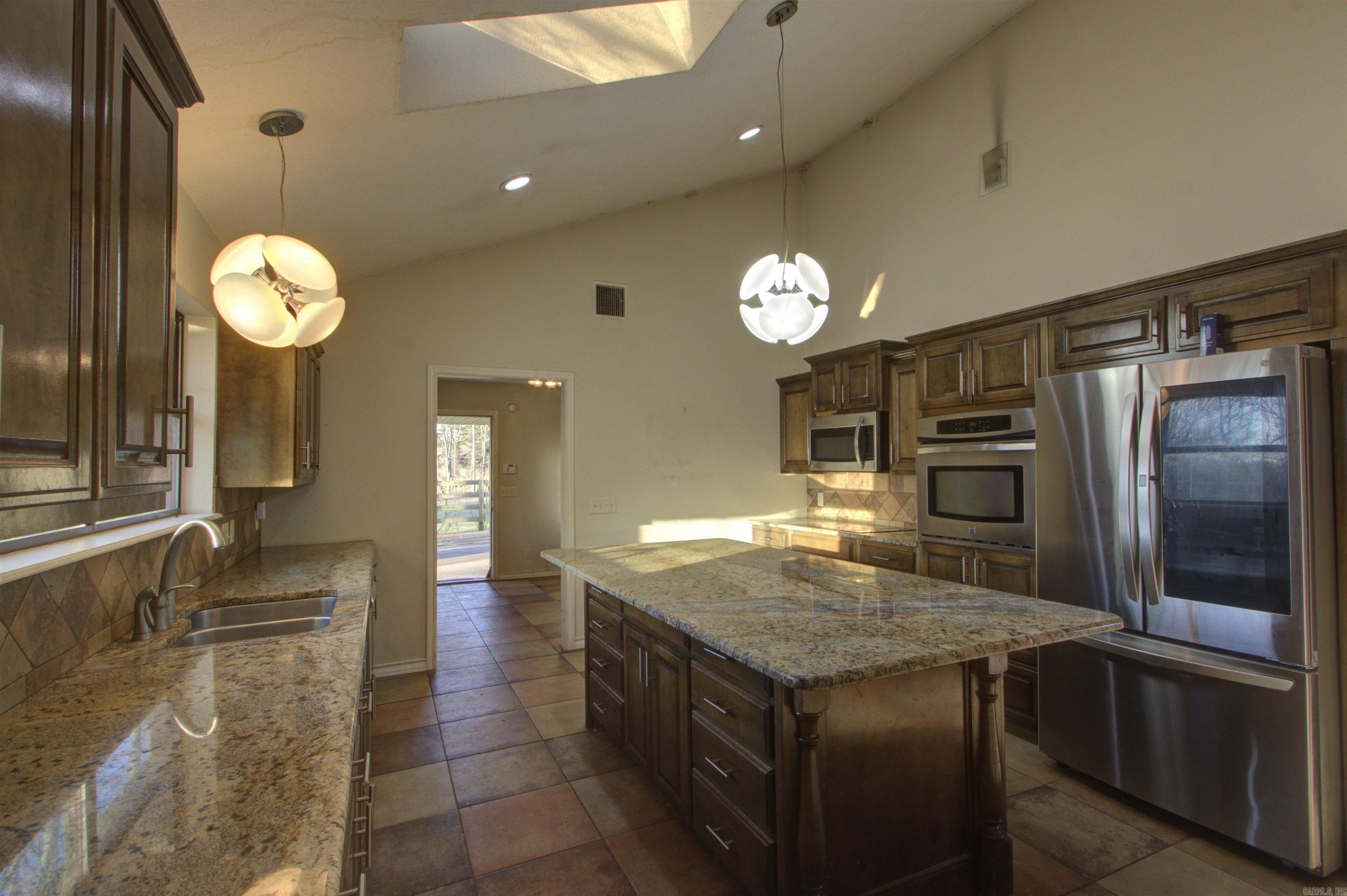 4580 County Road 34 Doddridge, AR 71834