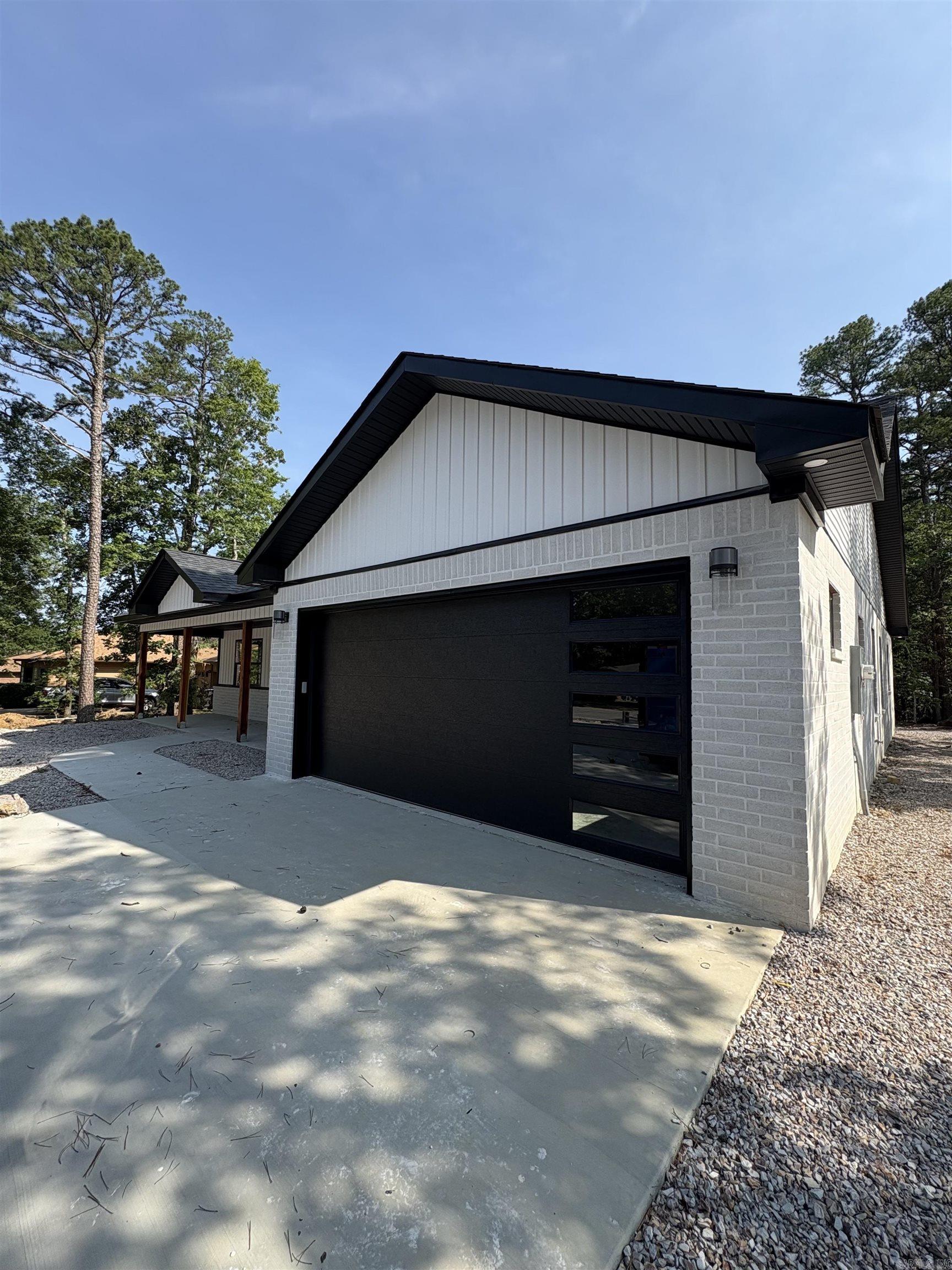 52 ALICANTE Road Hot Springs Village, AR 71909