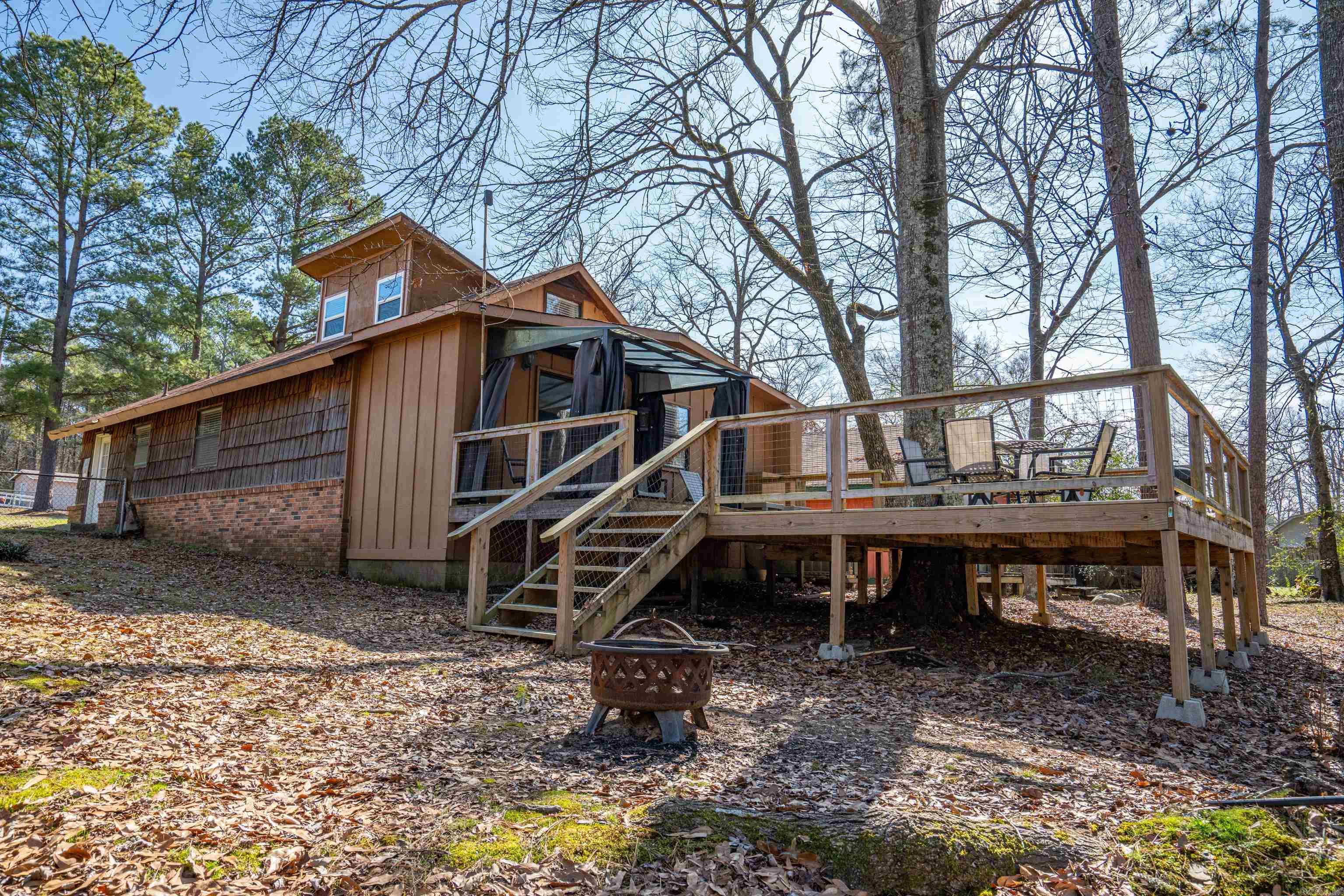 104  Buccaneer  Hot Springs National Park, AR