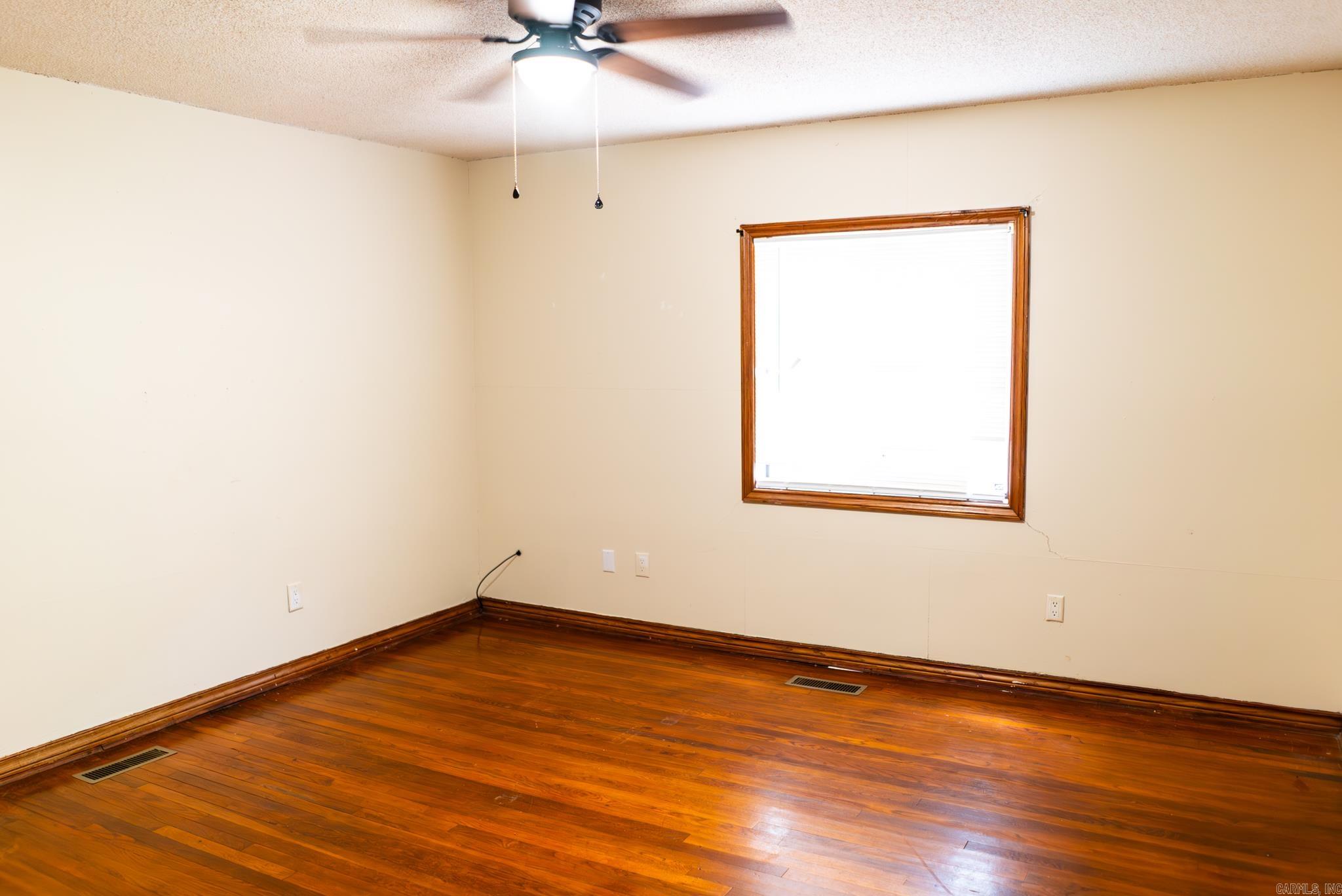 312 W College  Monticello, AR