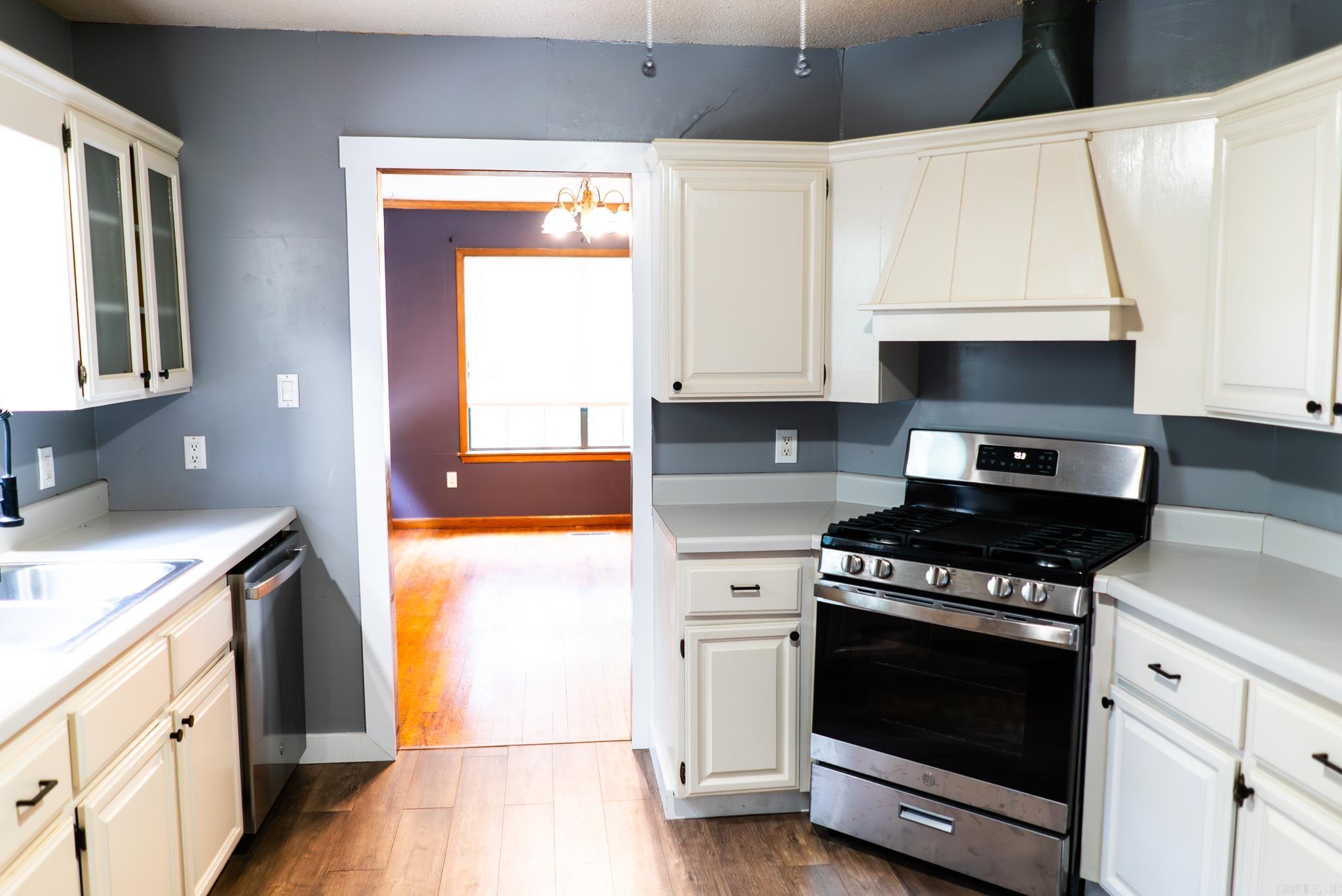 312 W College  Monticello, AR