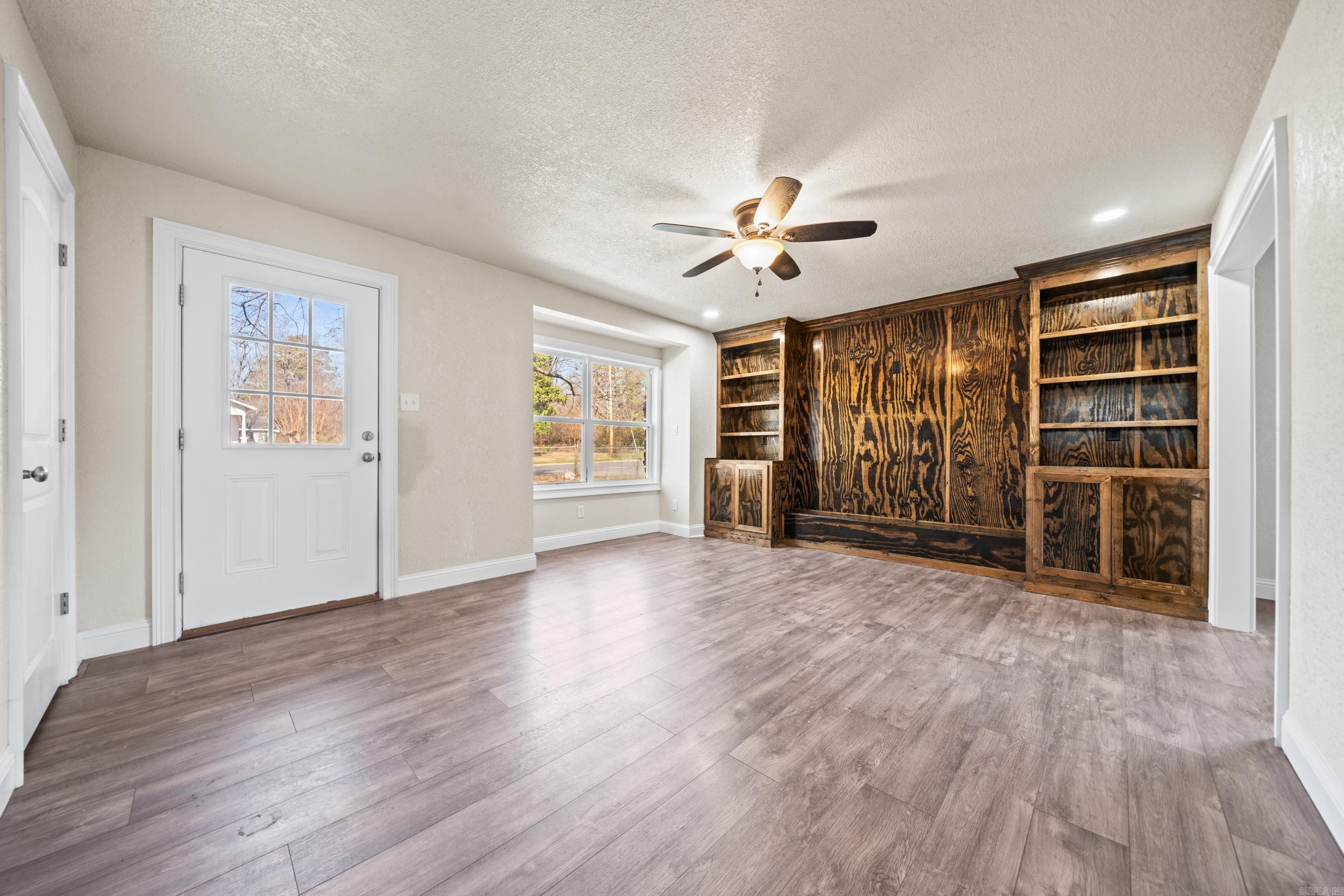 401 W St Louis  Hot Springs, AR