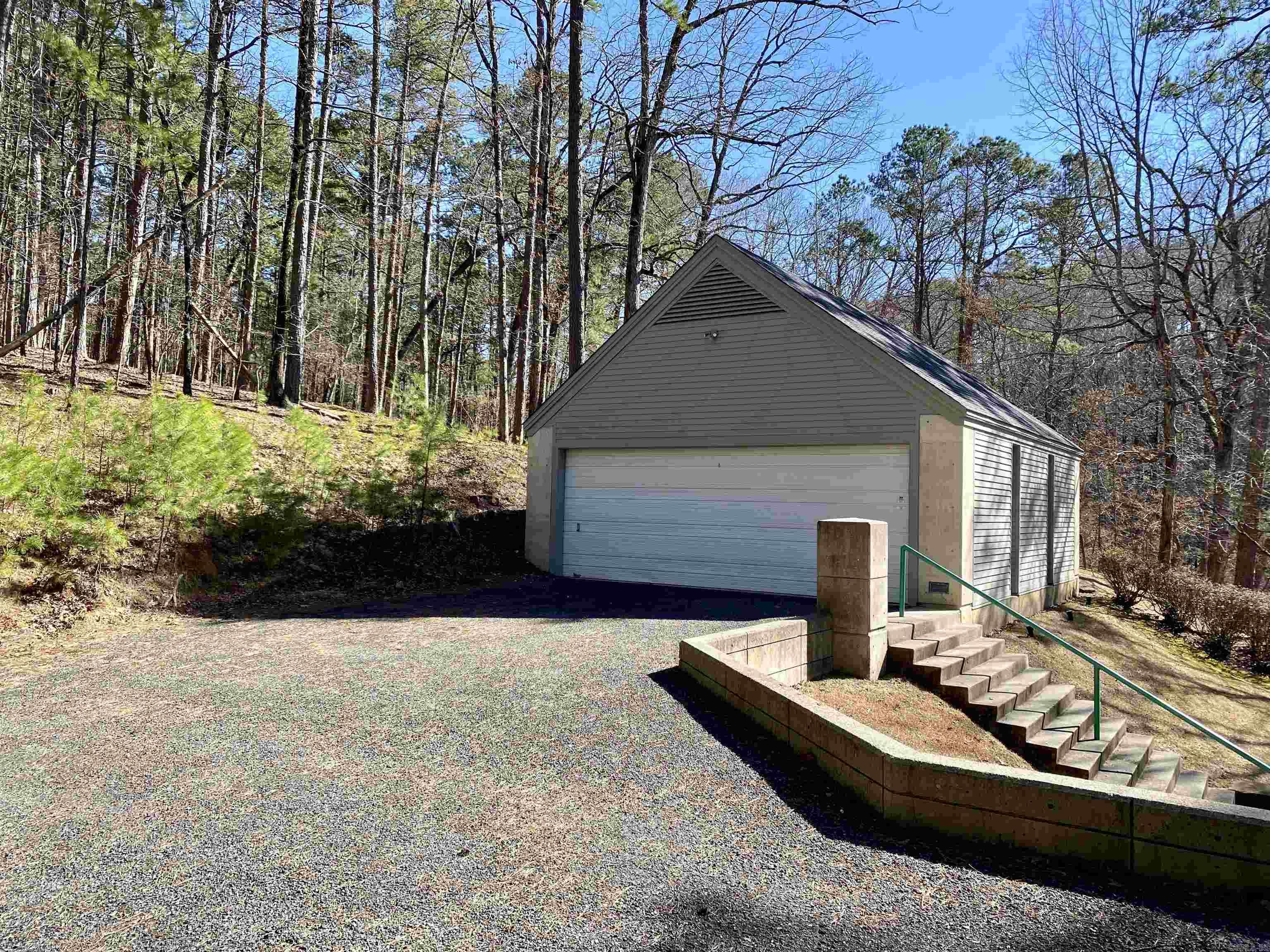 19  Southridge  Mount Ida, AR