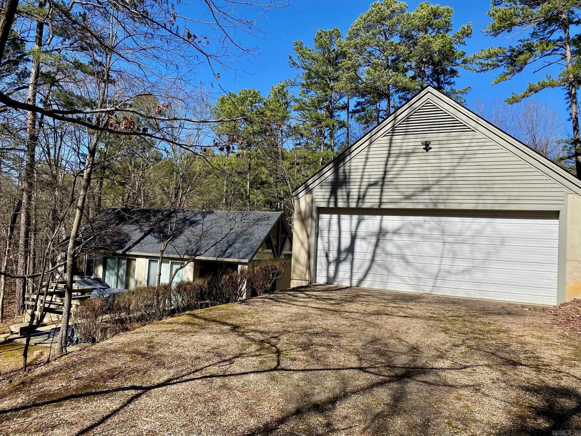 19  Southridge  Mount Ida, AR