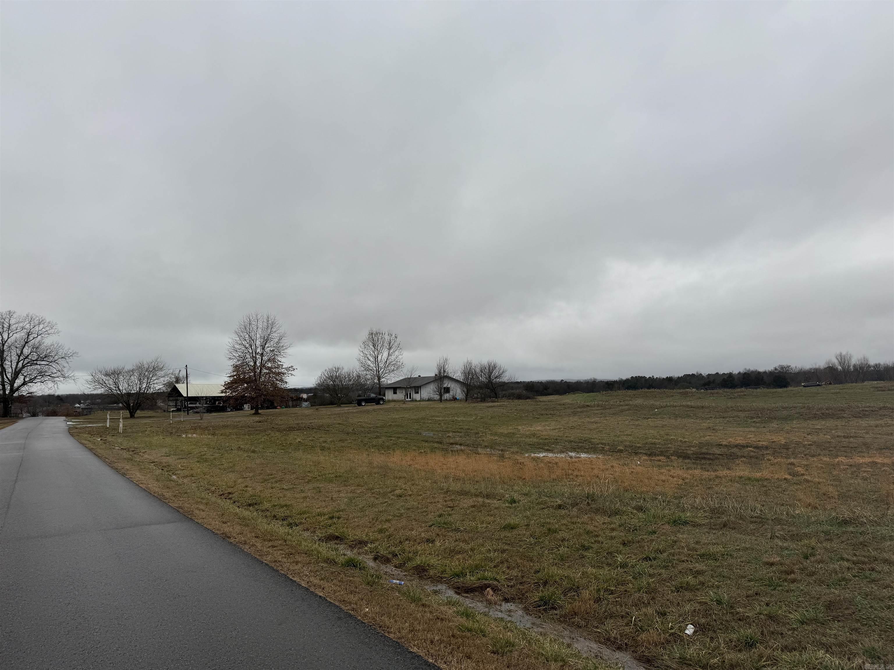 94 E Central Avenue Greers Ferry, AR 72067