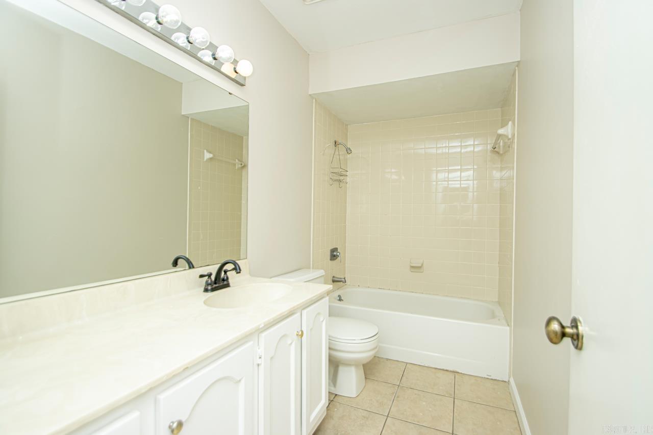 16  Huntsman  Hot Springs, AR