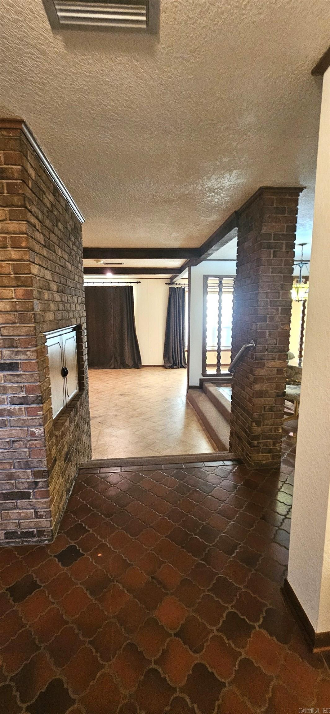 1105 N 15th  Nashville, AR
