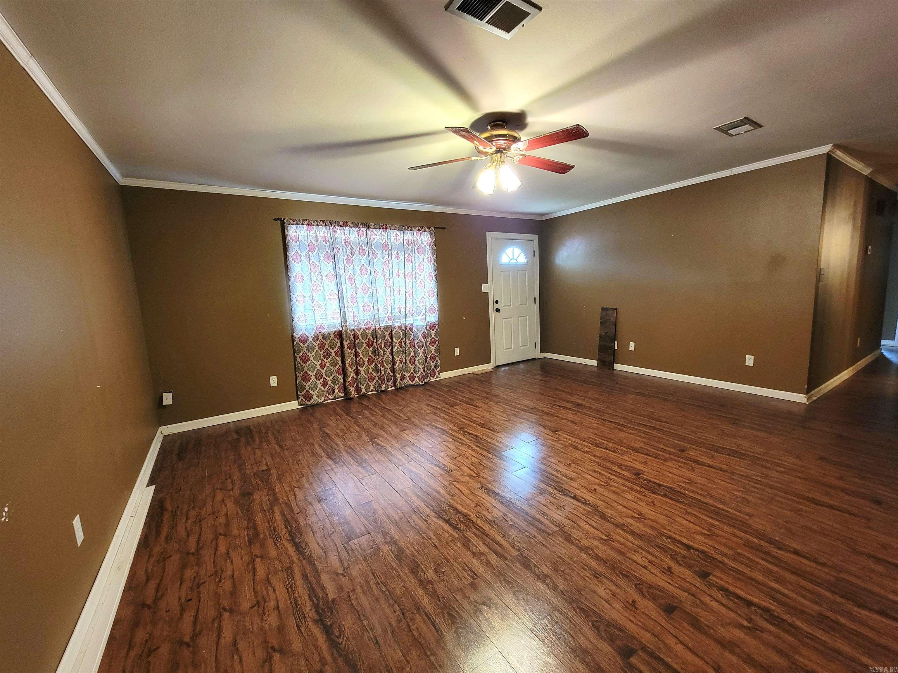 204  Wildwood  White Hall, AR