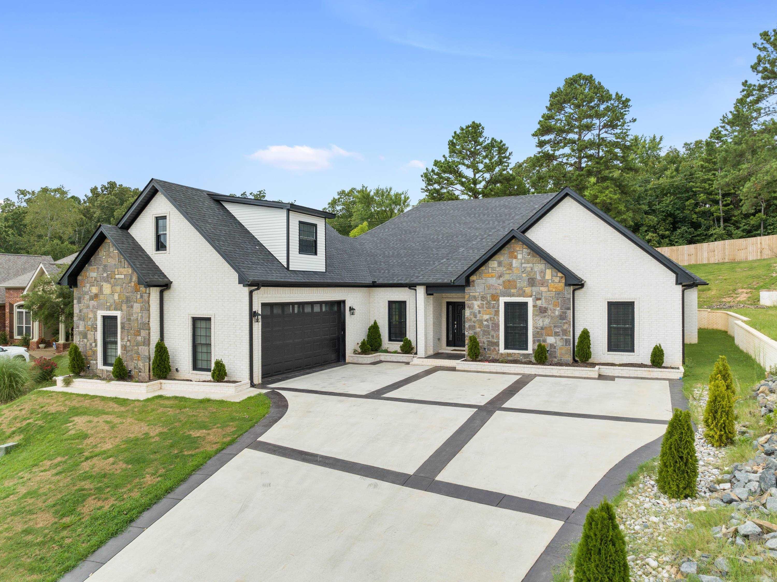 202  Quail Ridge  Hot Springs, AR