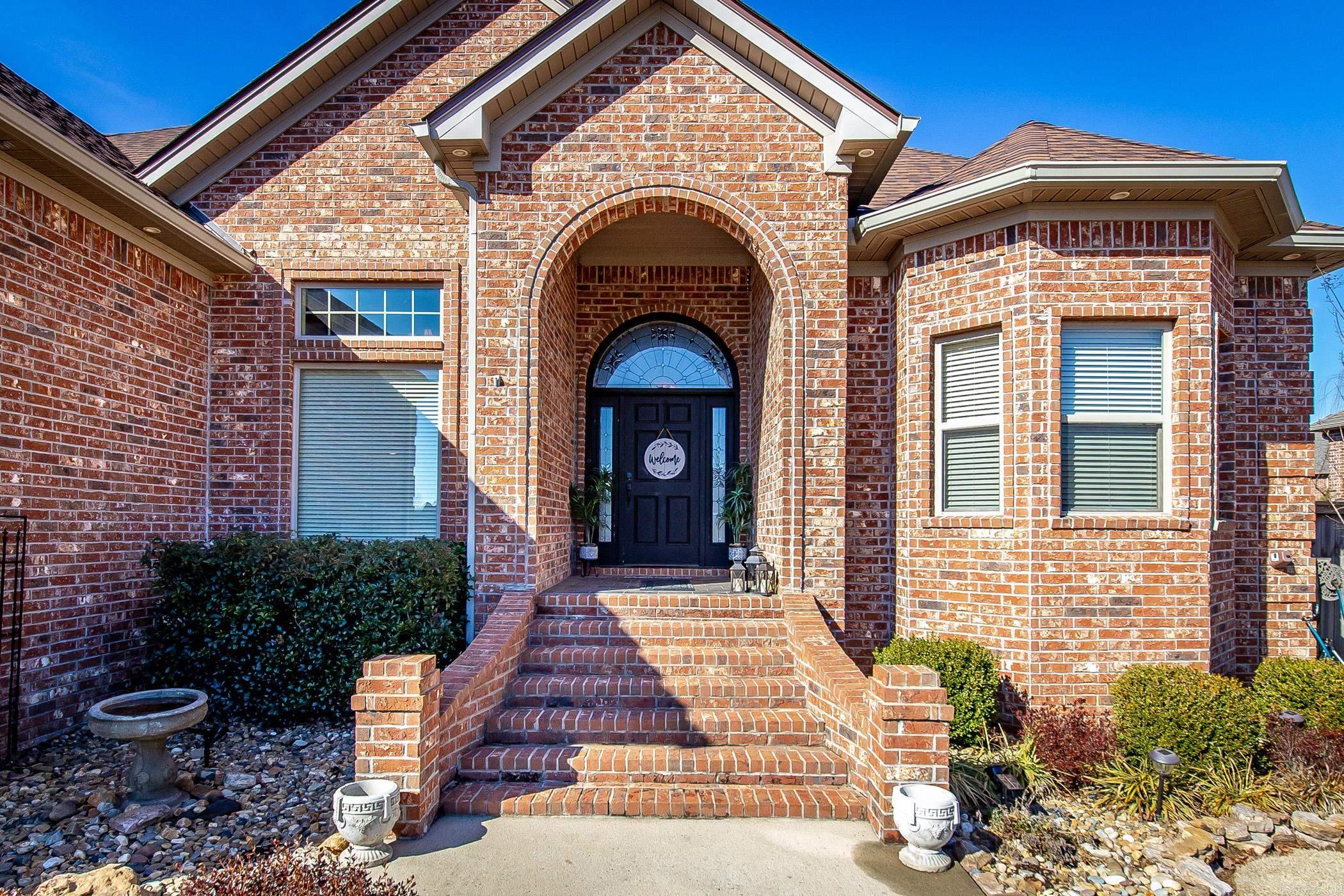 1590  Marquee  Cabot, AR