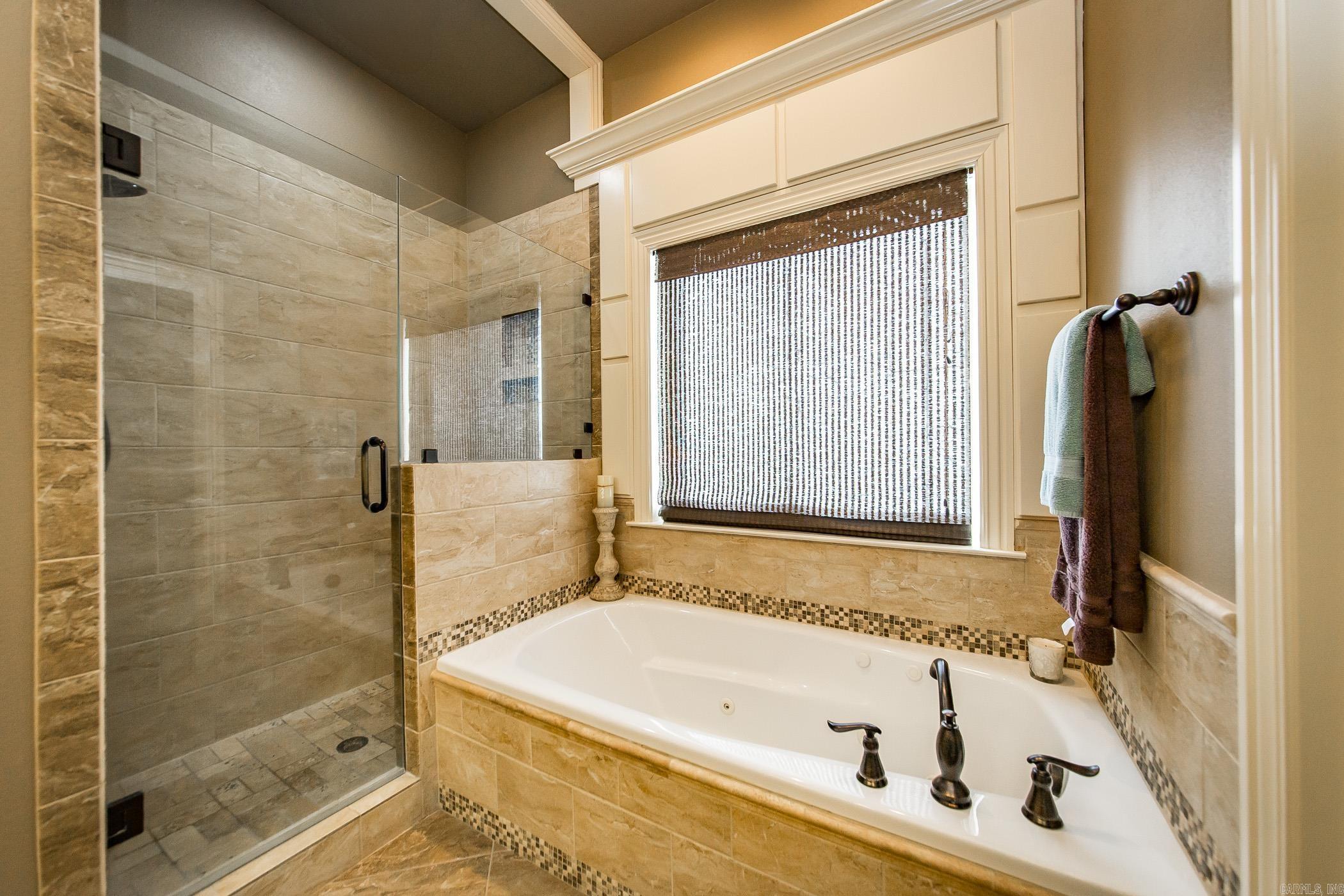 1590  Marquee  Cabot, AR