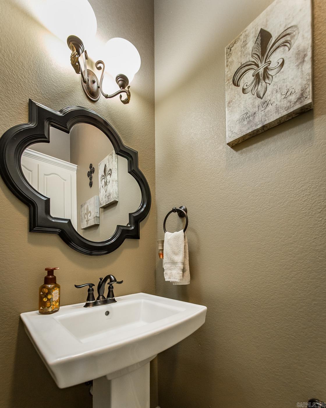 1590  Marquee  Cabot, AR