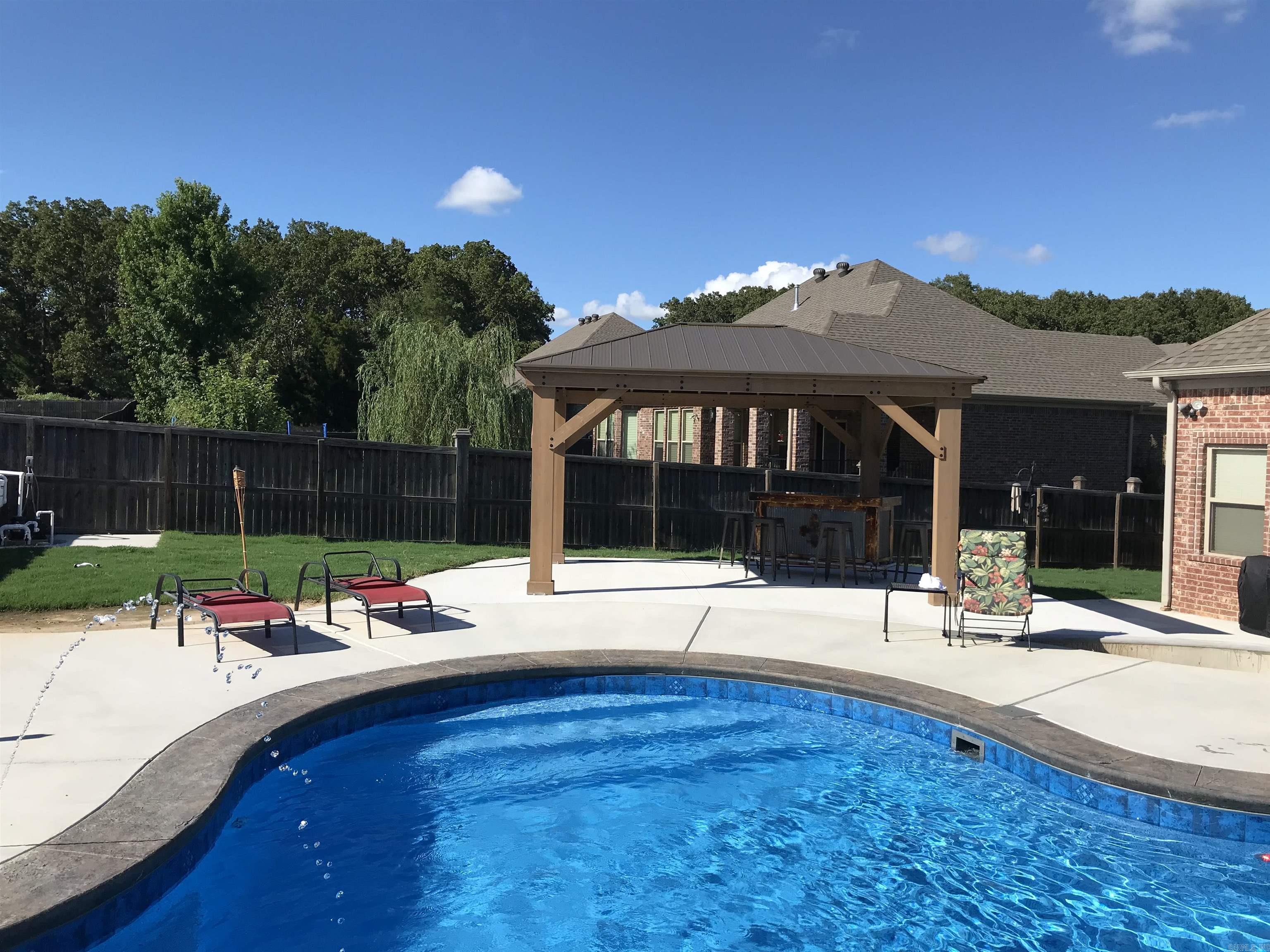 1590  Marquee  Cabot, AR