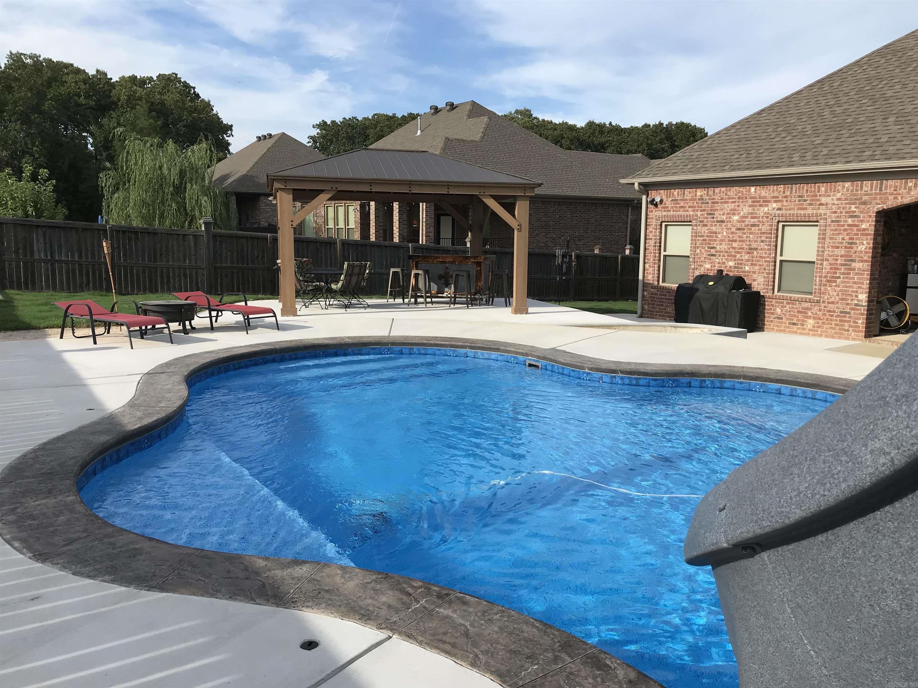 1590  Marquee  Cabot, AR