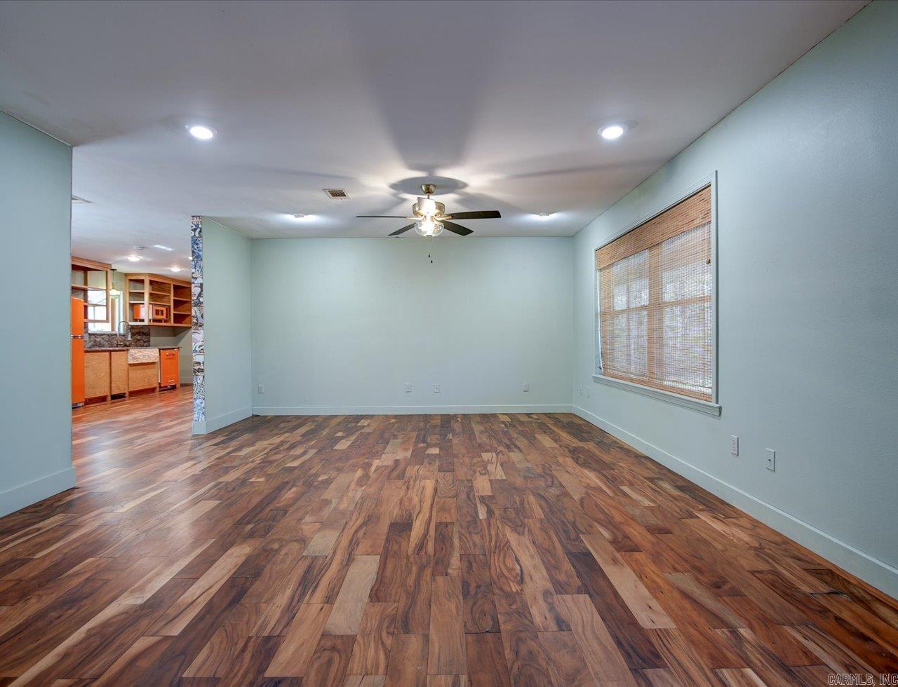 2212  Missouri  Mena, AR