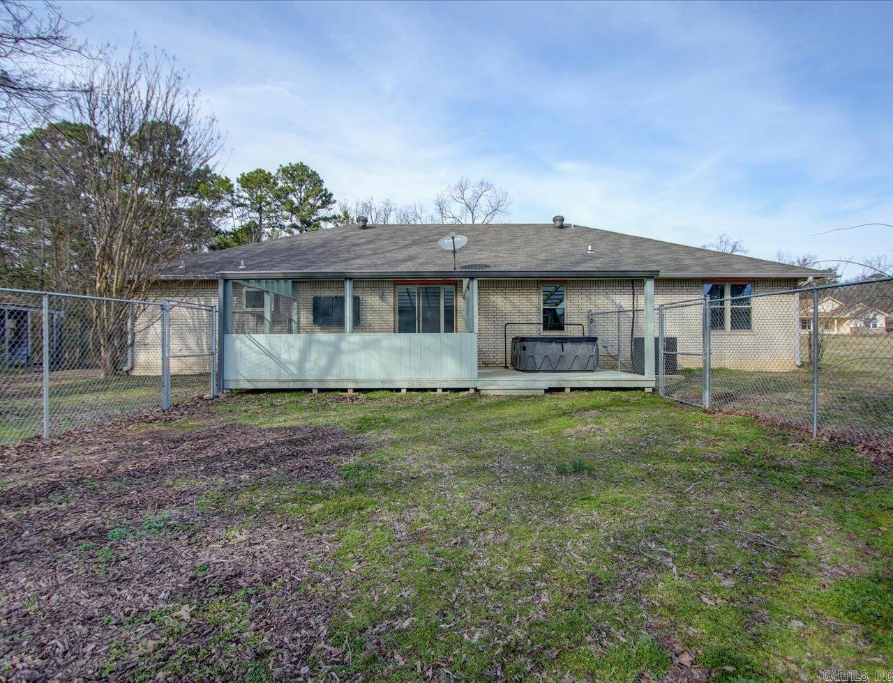 2212  Missouri  Mena, AR