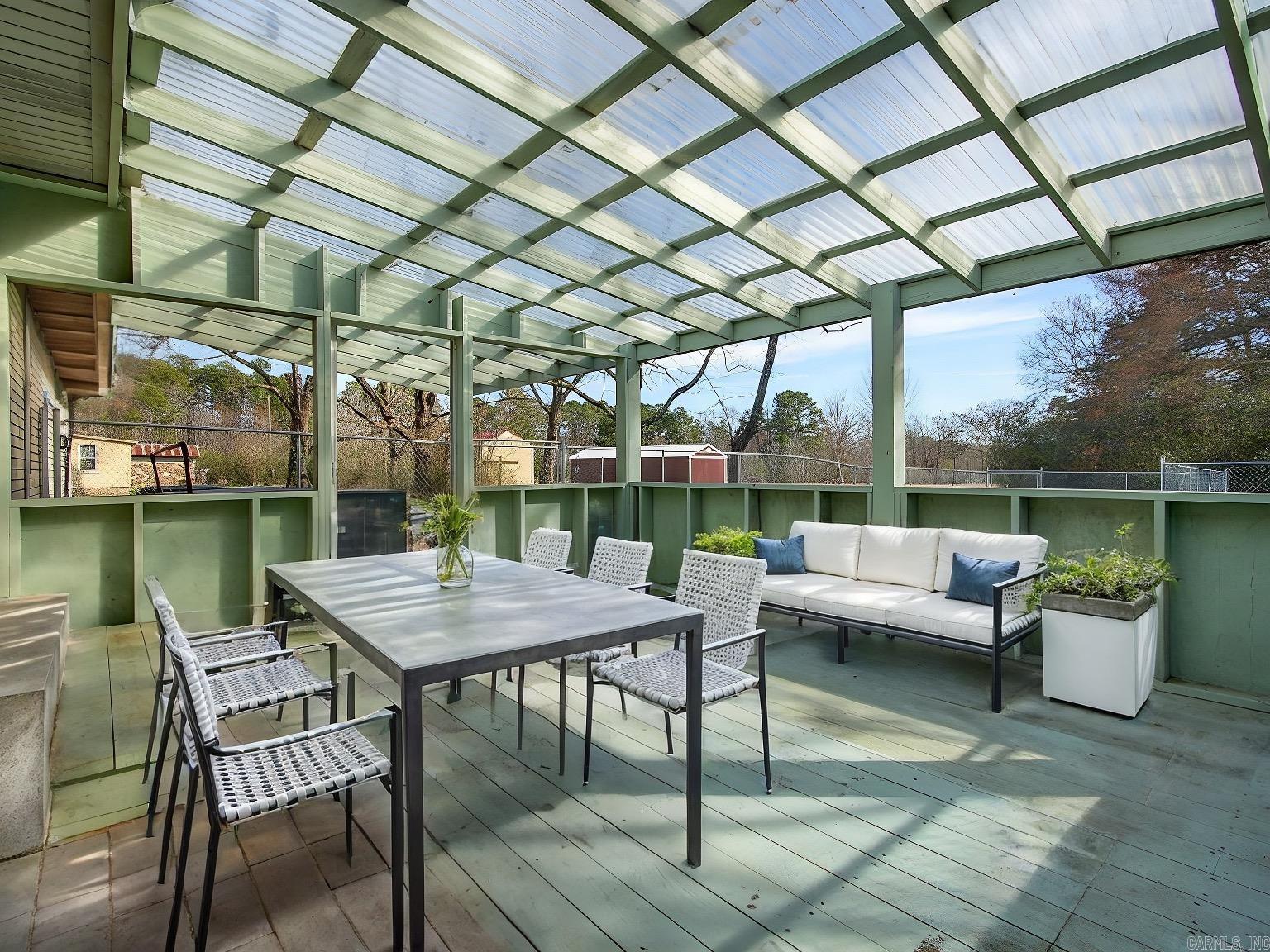 2212  Missouri  Mena, AR