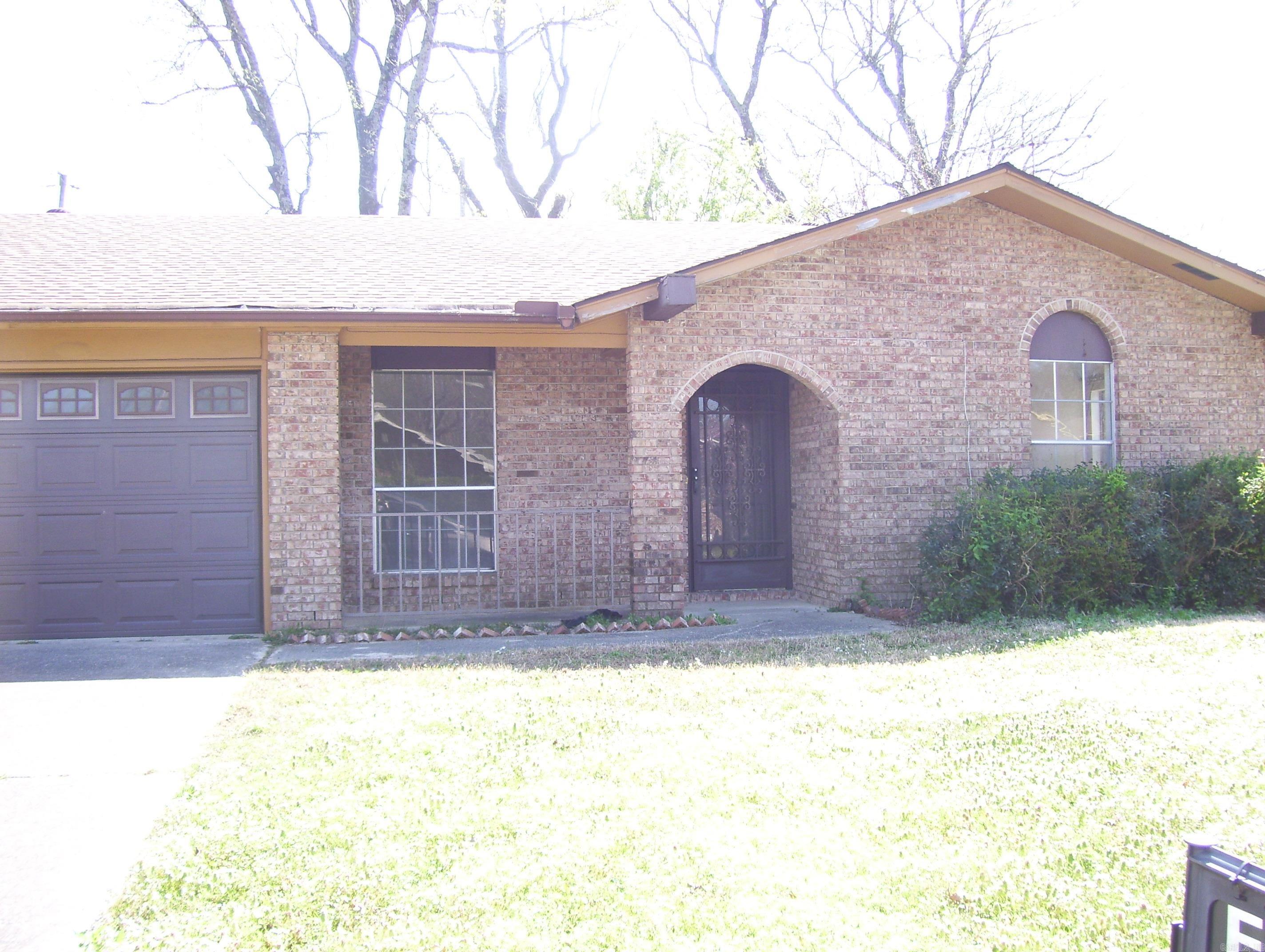604 E 33rd  Pine Bluff, AR
