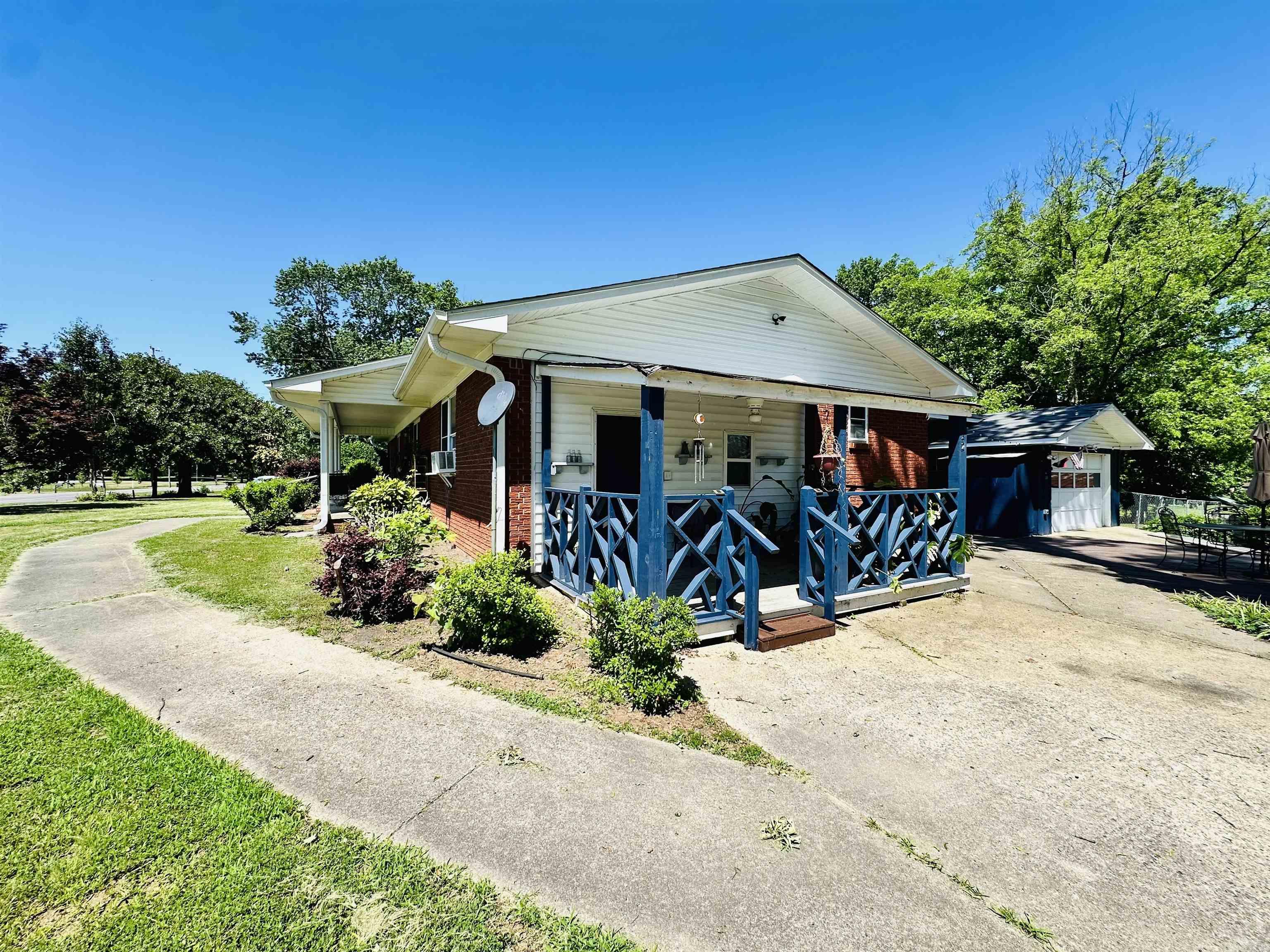 242  Green Valley  Greenbrier, AR